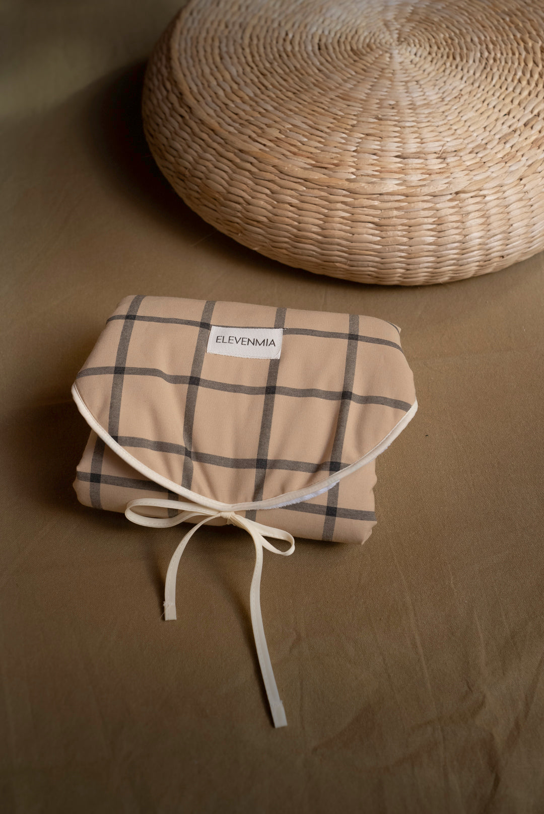 Matelas à langer portable XL cadre ocre