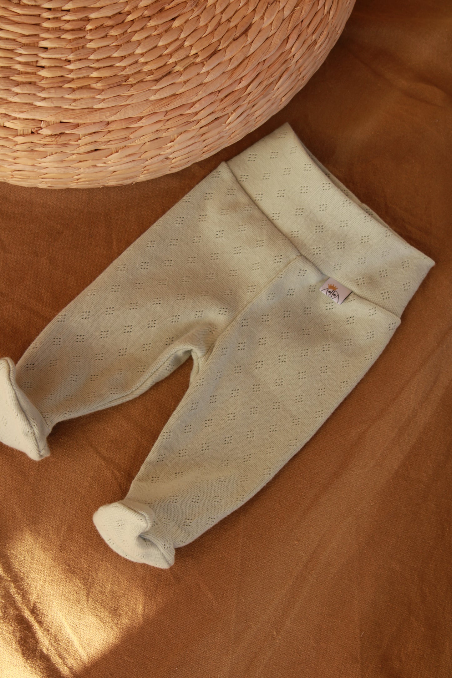 Conjunto Punto Calado Verde Agua Body + Polainas + Gorro Nudo