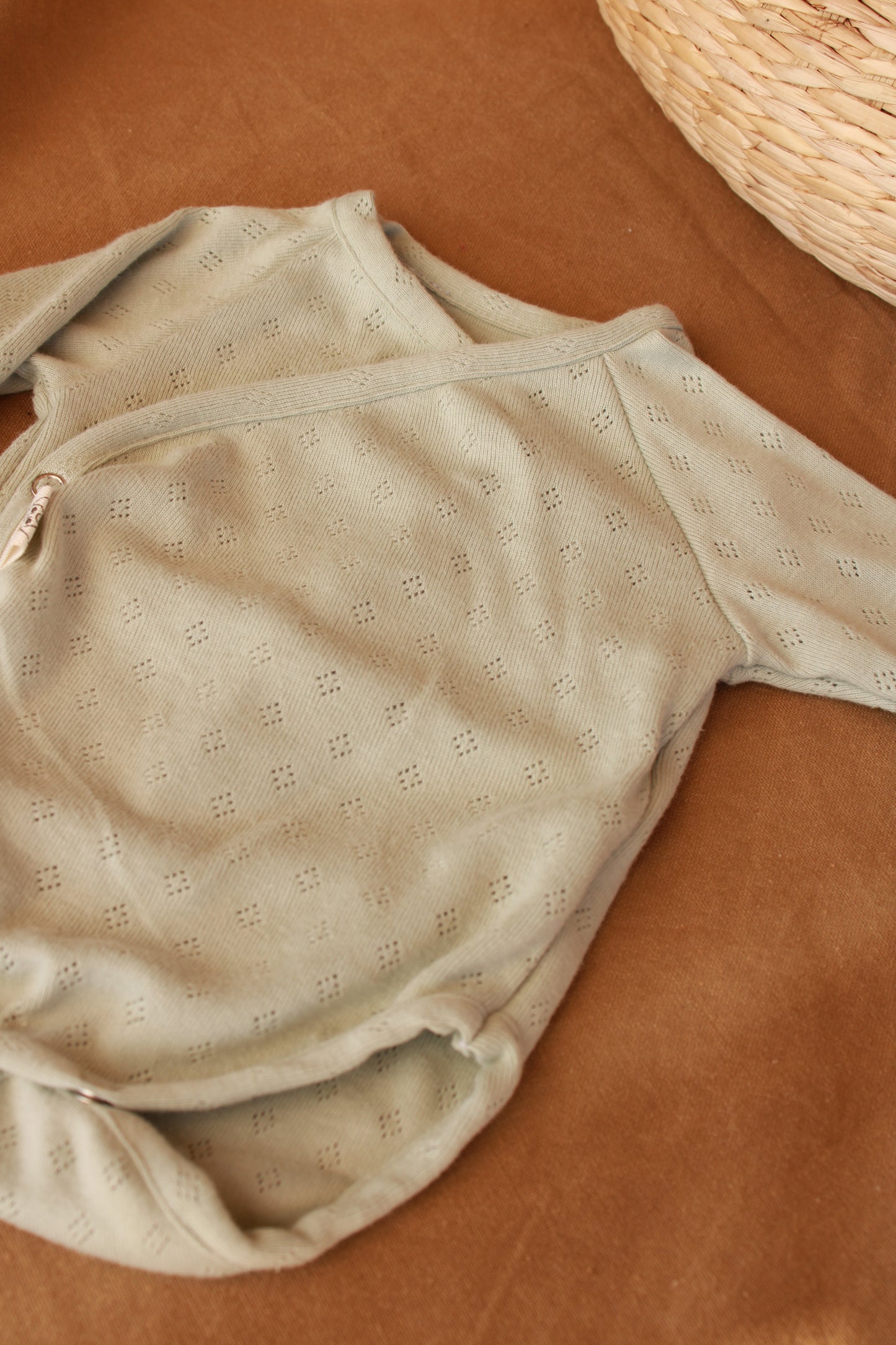 Conjunto Punto Calado Verde Agua Body + Polainas + Gorro Nudo