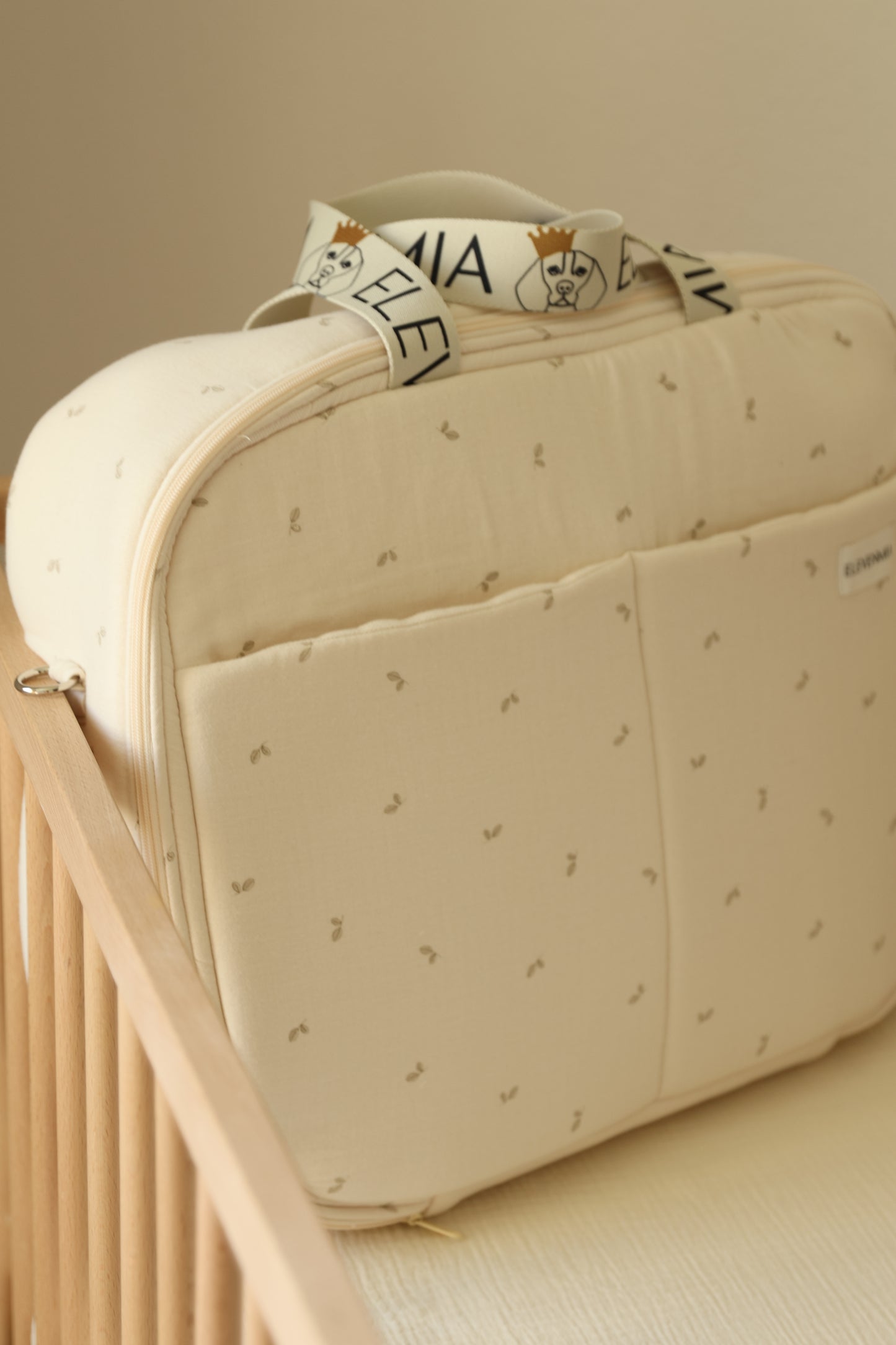 Maleta Maternal Cello Oliva