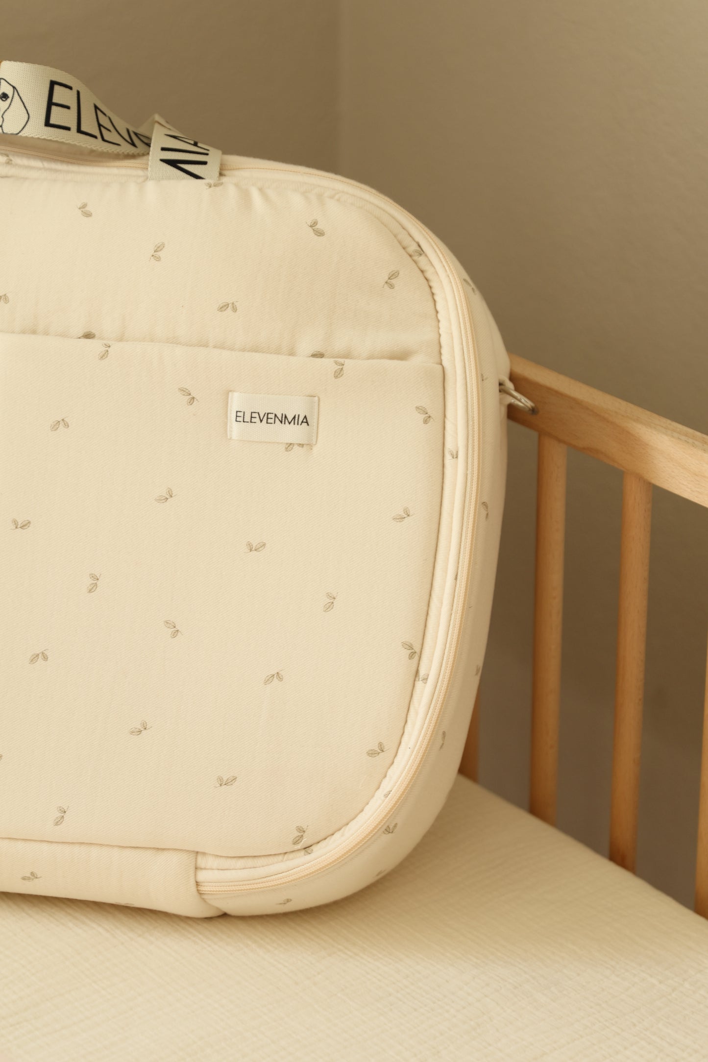 Maleta Maternal Cello Oliva