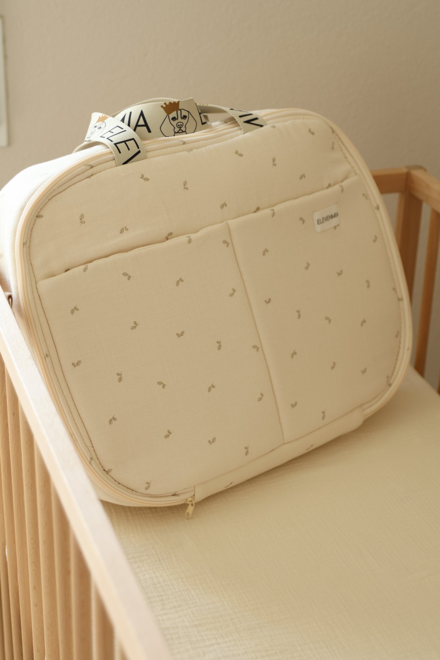 Maleta Maternal Cello Oliva
