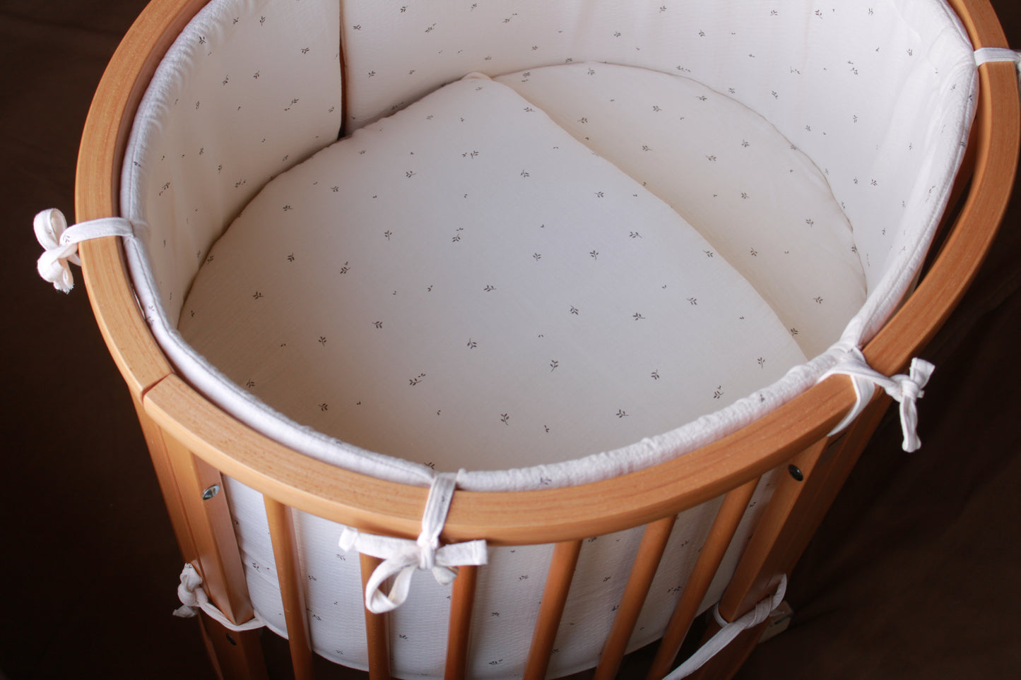 Chancelière ajustée MINI CRIB Stokke Gauze Lúa
