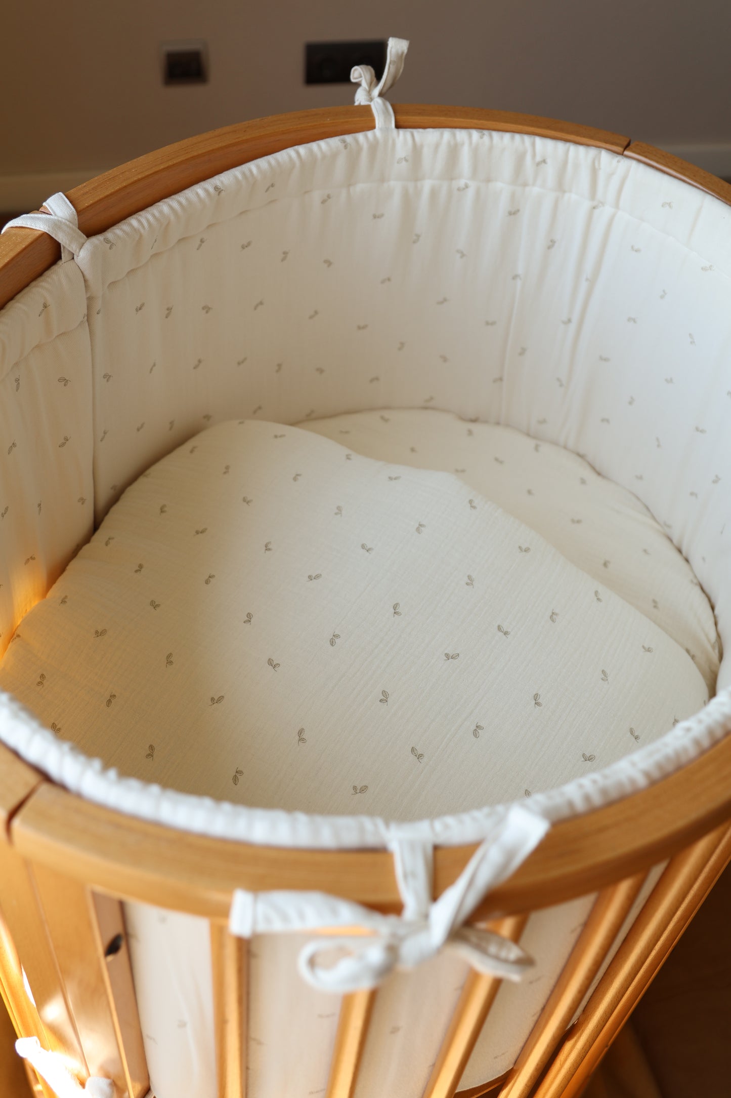 Saco Bajera de MINI CUNA Stokke Gasa Oliva