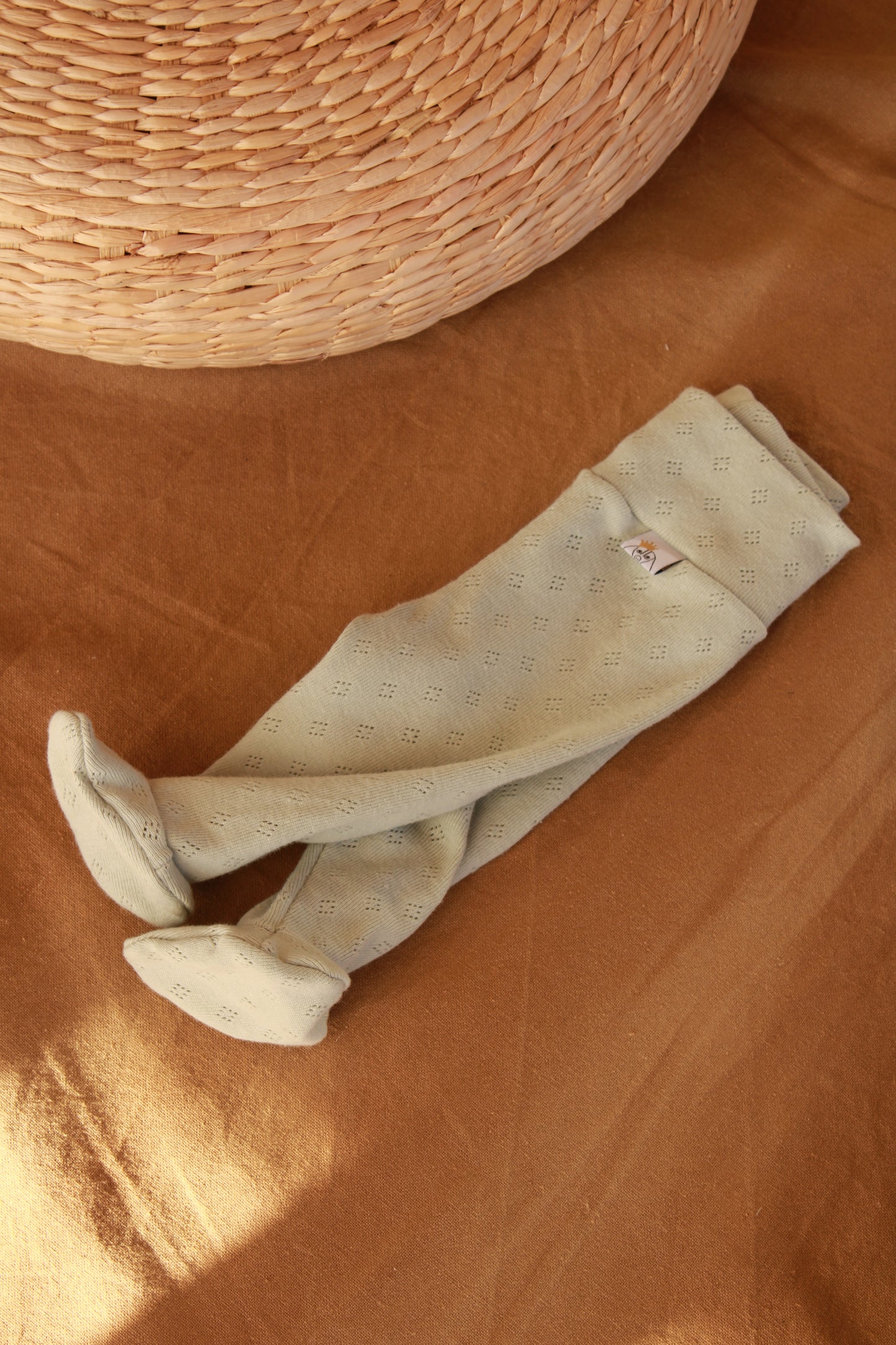 Conjunto Punto Calado Verde Agua Body + Polainas + Gorro Nudo