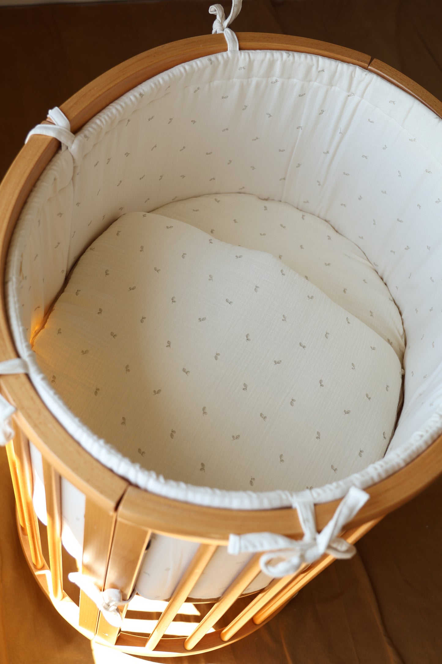 Saco Bajera de MINI CUNA Stokke Gasa Oliva