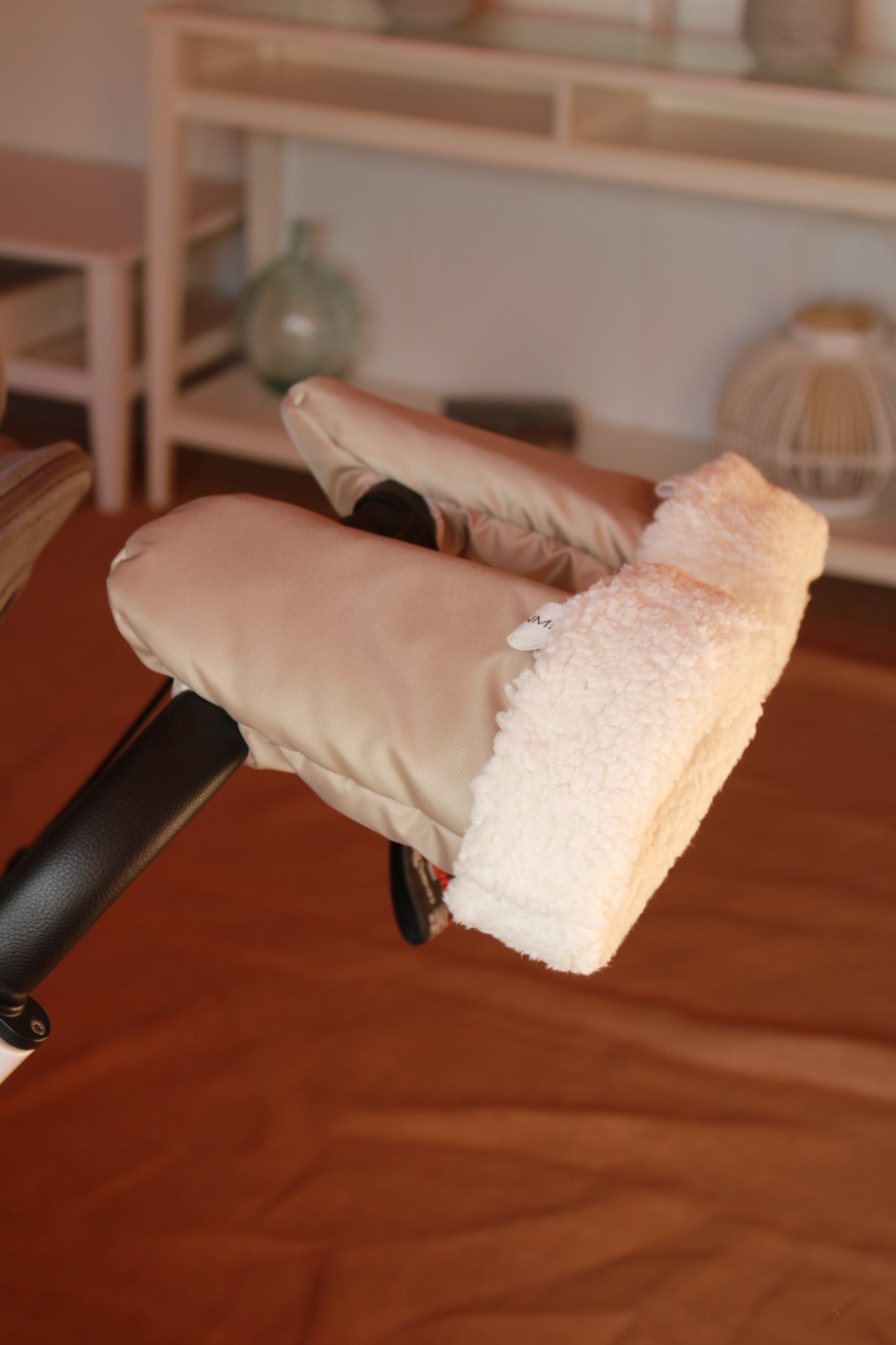 Manoplas Technic Beige