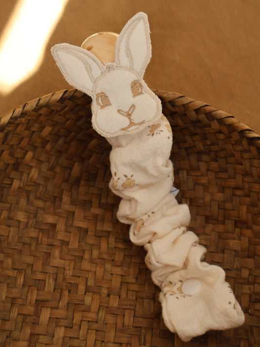 chupetero-bordado-sia-inti-arena-2