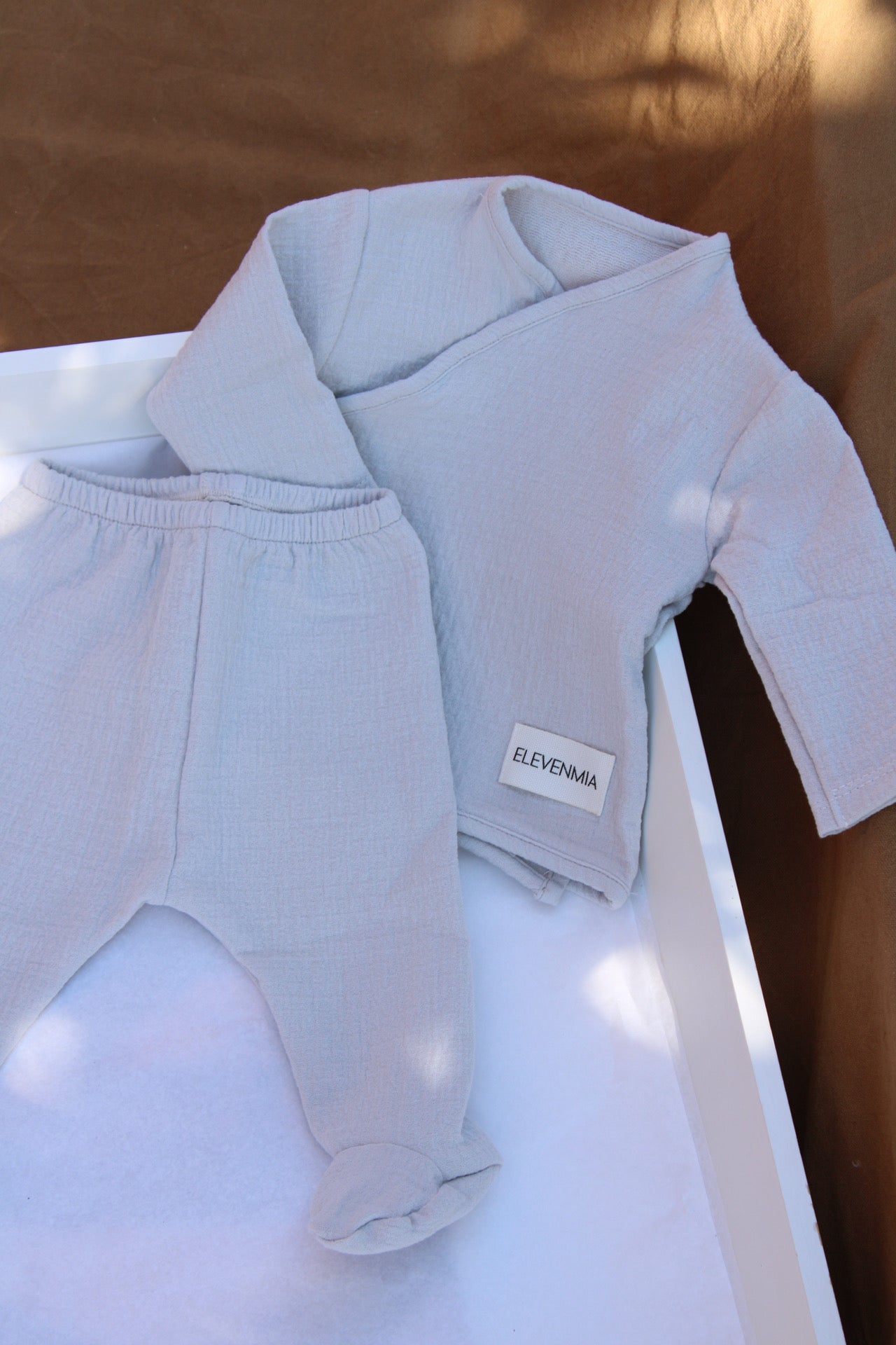 Beige Muslin New Born Set