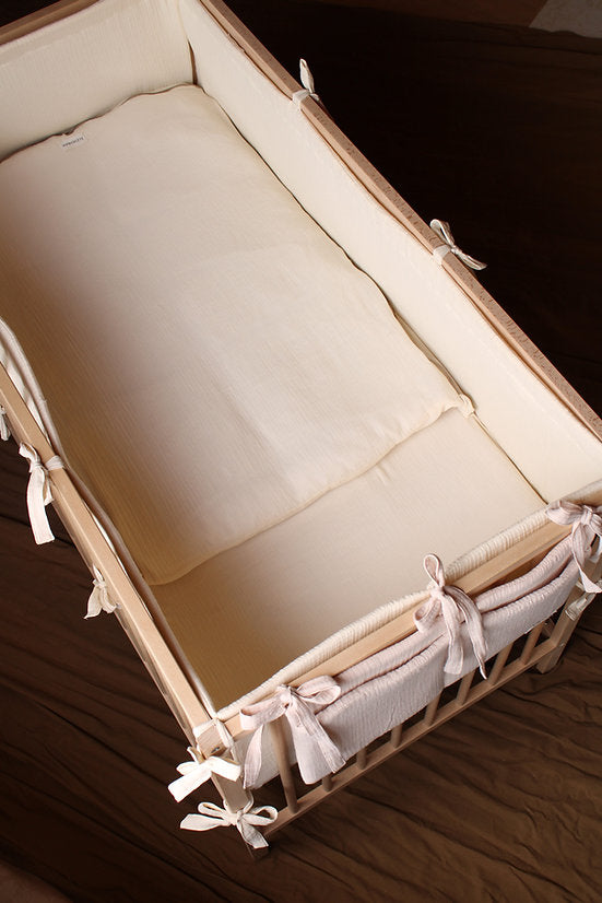 Beige Muslin Crib Protector 70x140