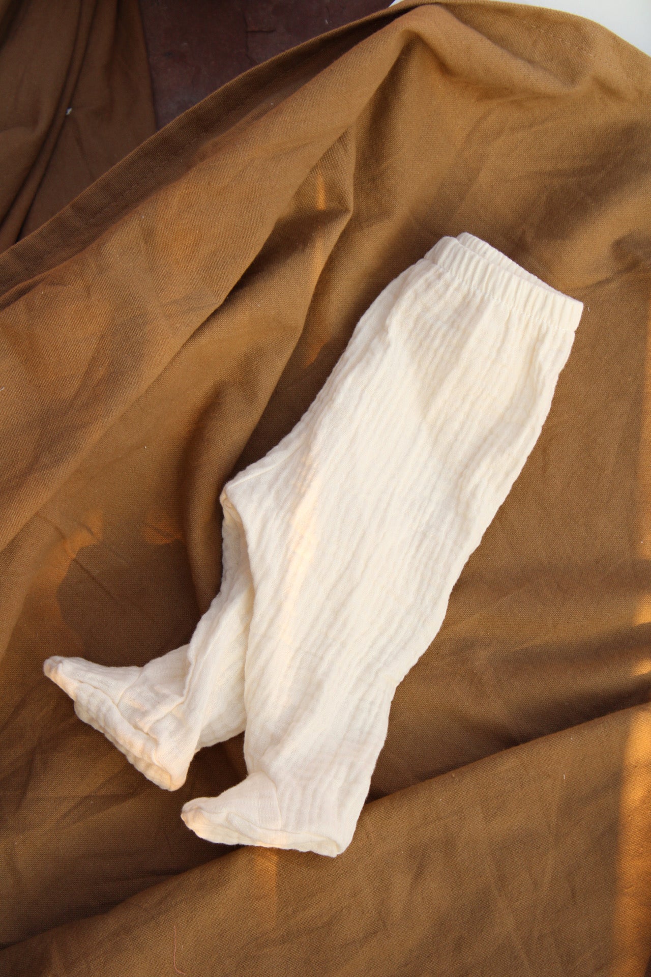 Beige Muslin New Born Set