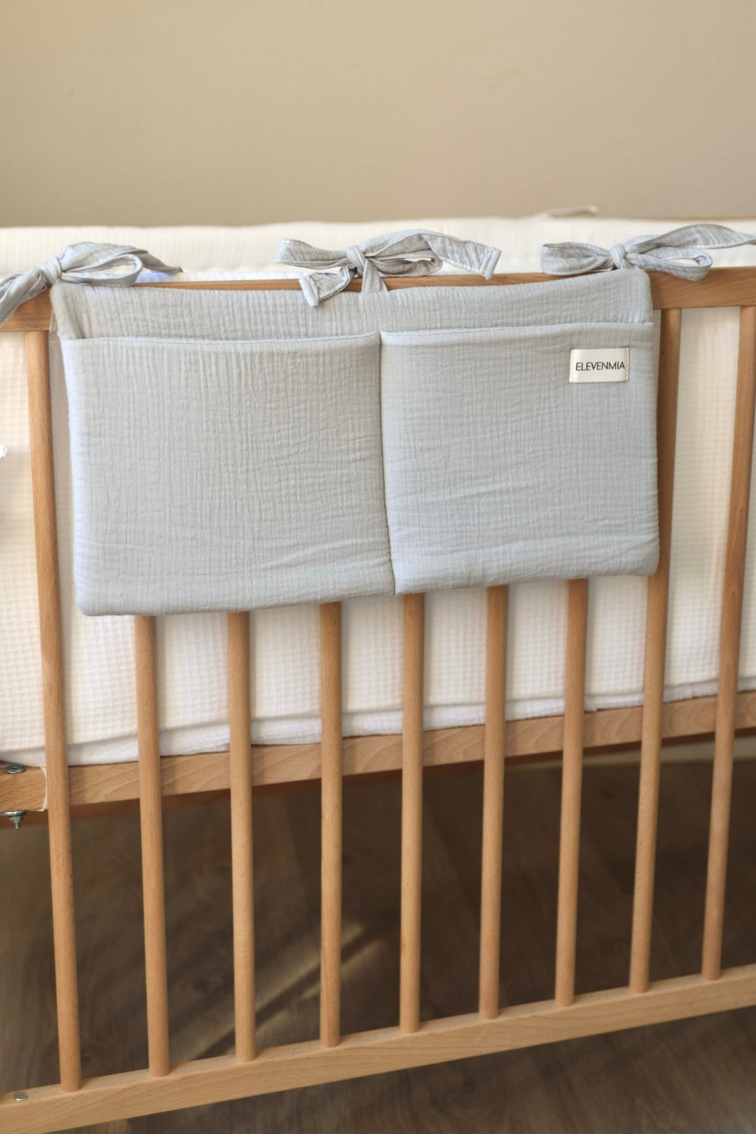 Grey Muslin Crib Organizer