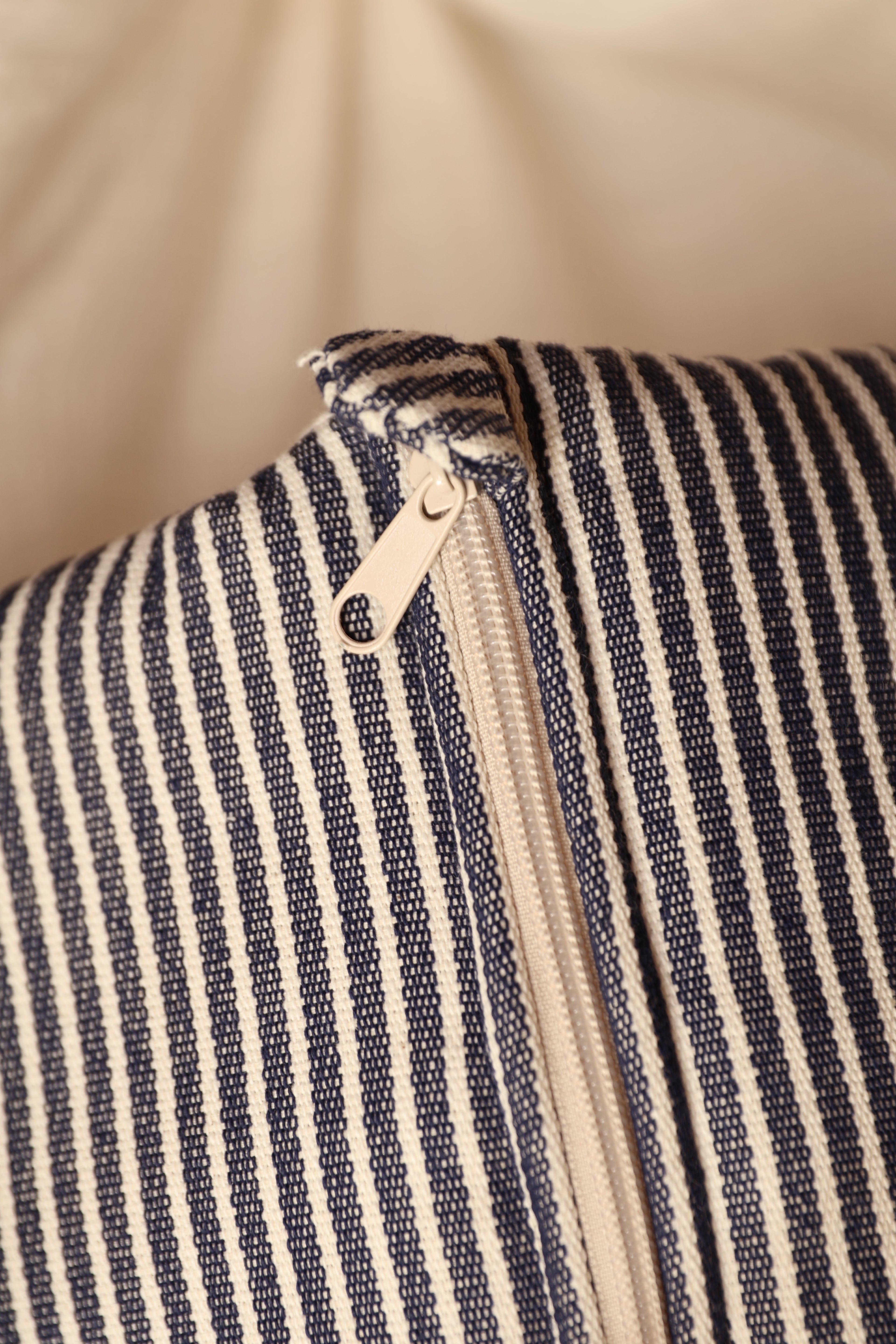 Saco Capazo Apron Stripe Jean + Gasa Rústica Nata