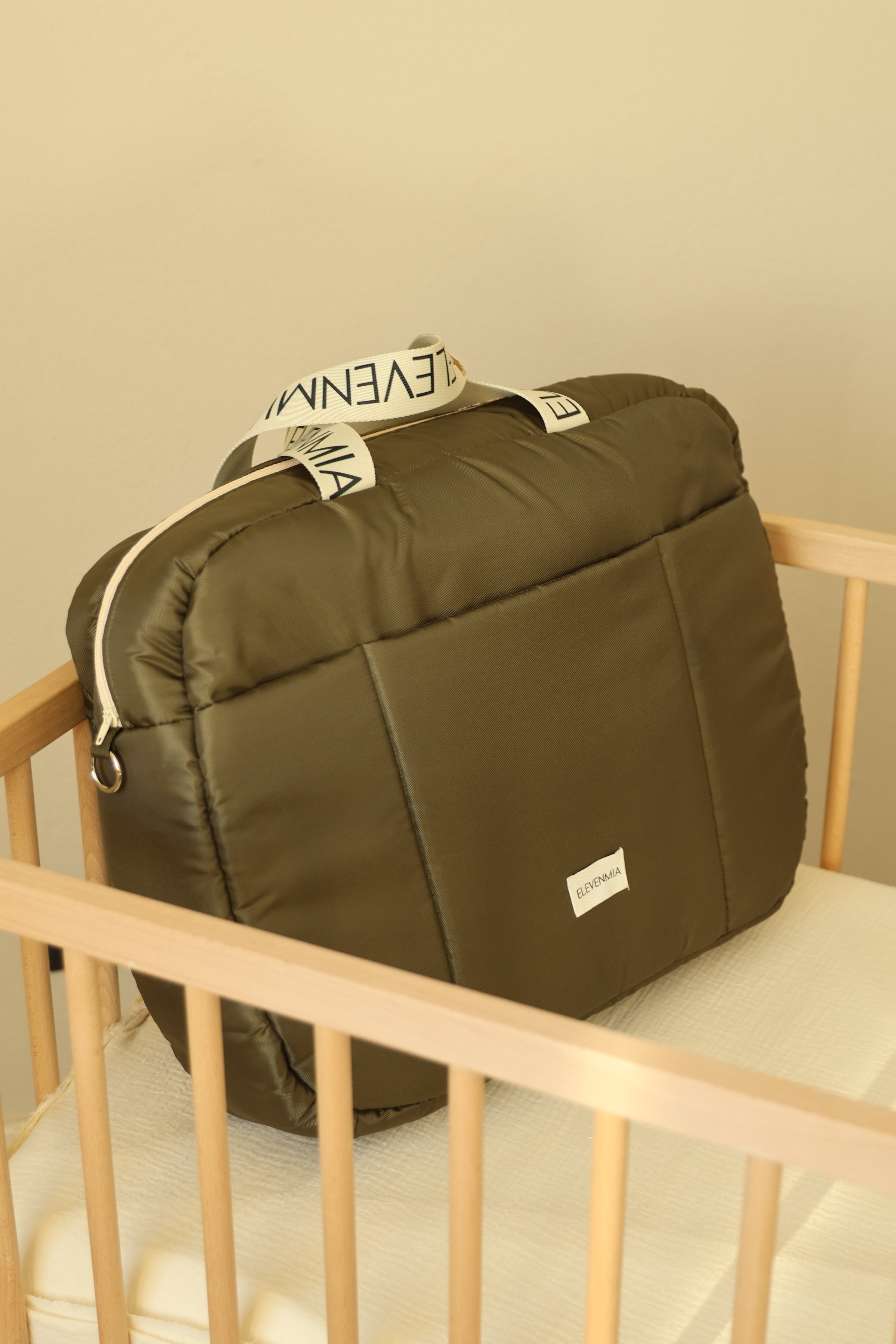 Maleta Maternal GO Technic Verde Militar