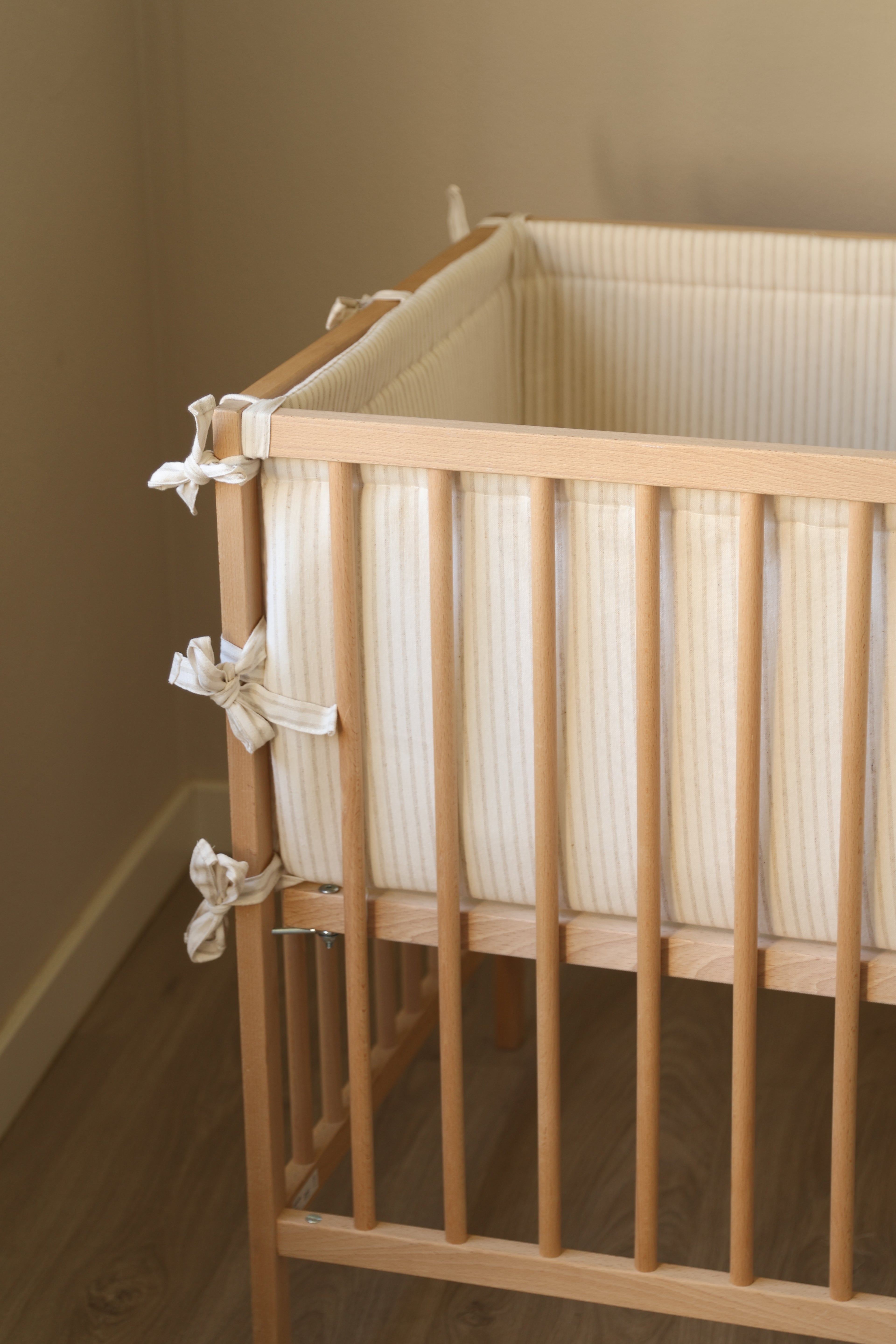 Protector Cuna Mini Stripe Arena 70x140