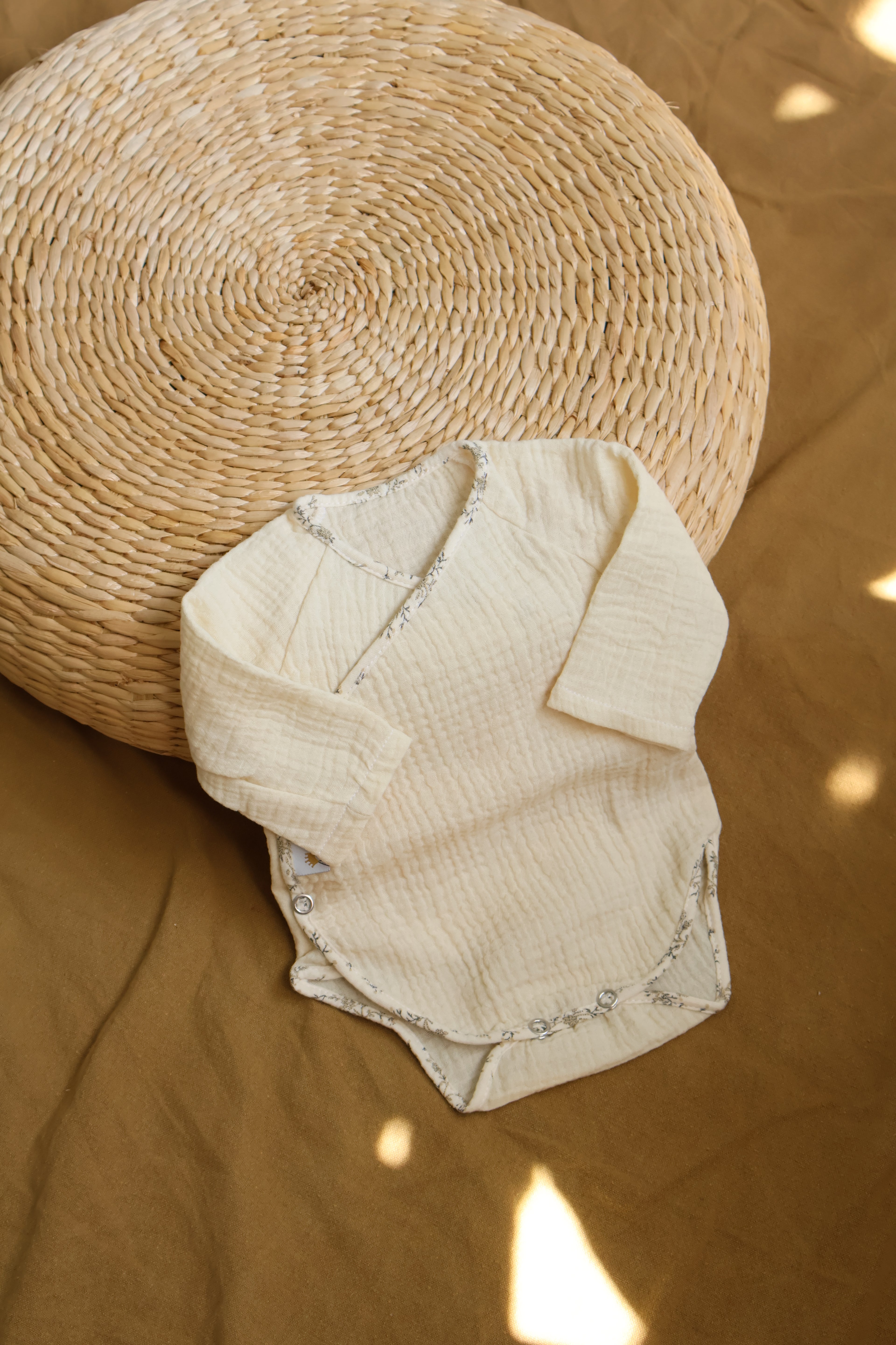 Body à manches longues en mousseline brute