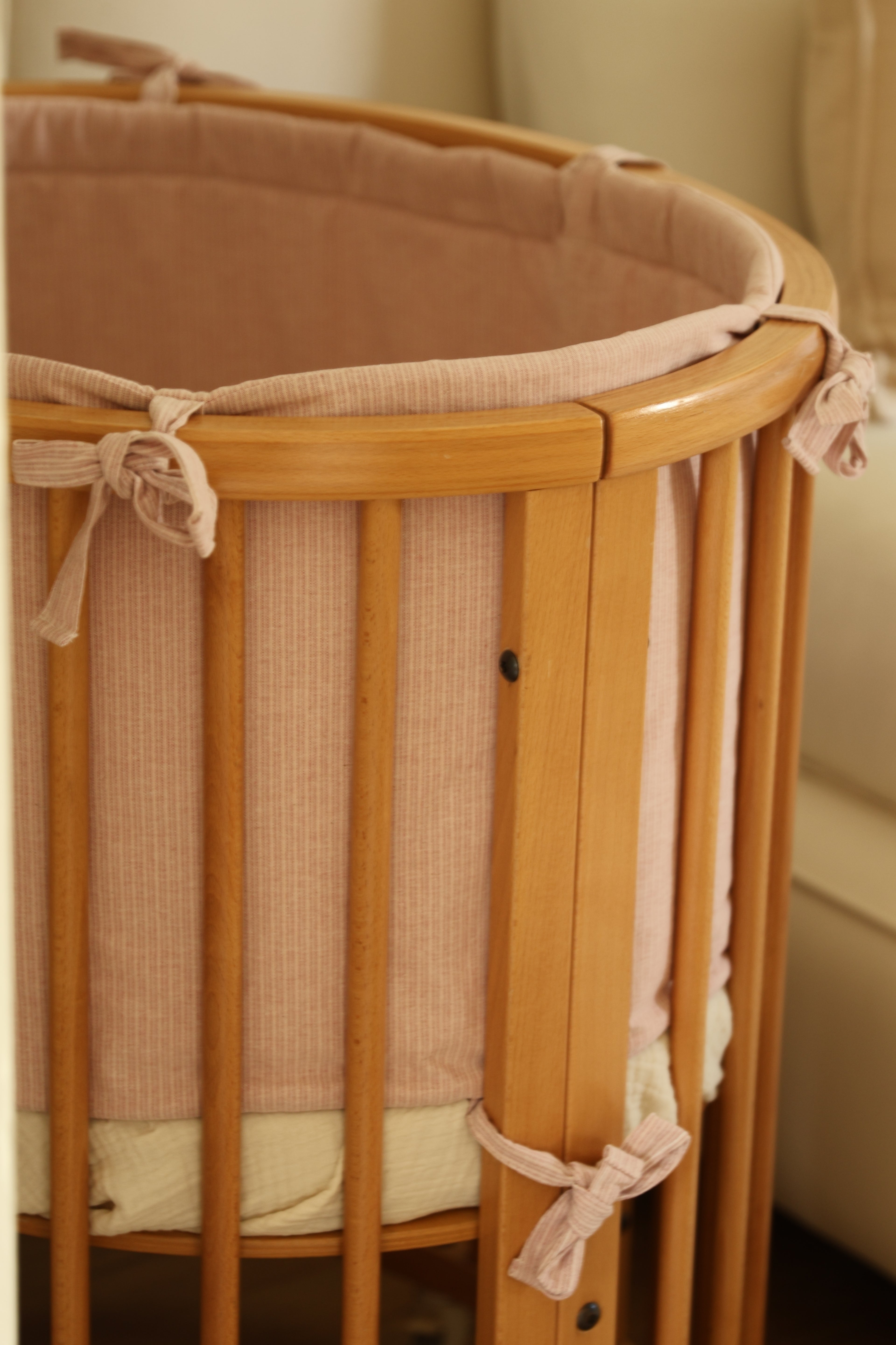 Protector Mini Stokke Mini Stripe Rosa