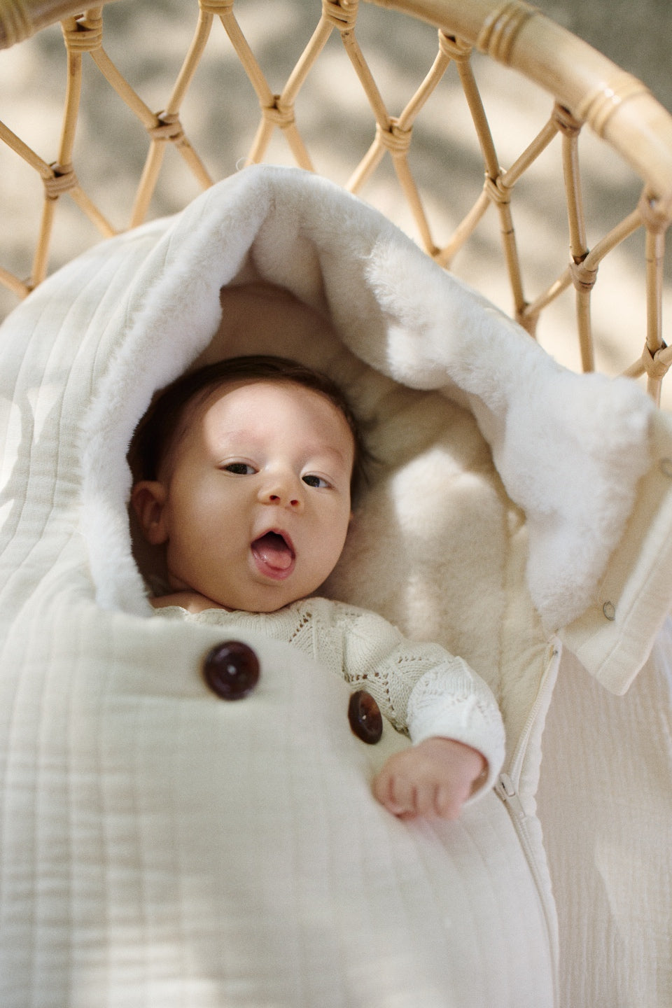 Saco Nido  Quilt + Pelo Beige