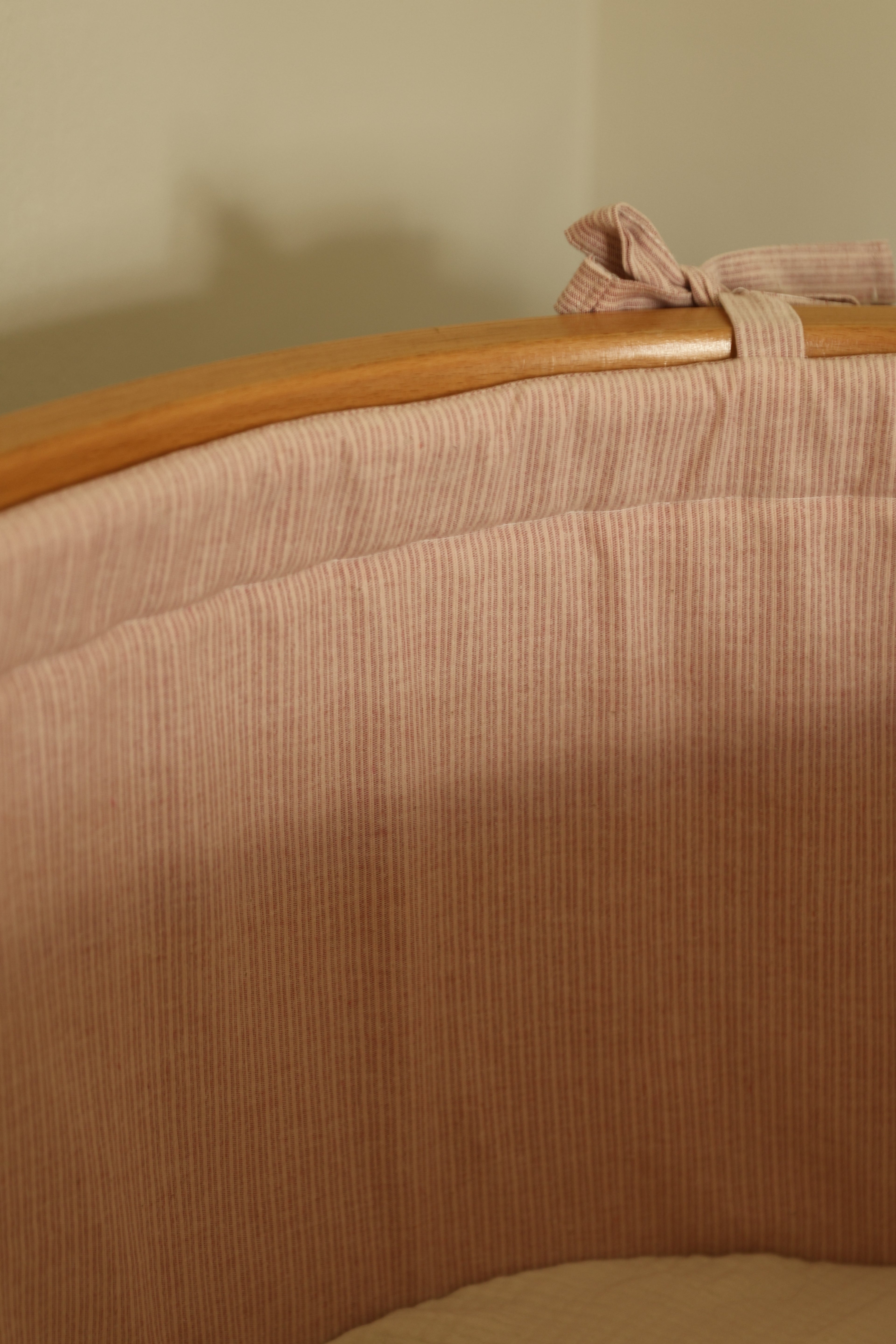 Protector Cuna Stokke V3 Mini Stripe Rosa