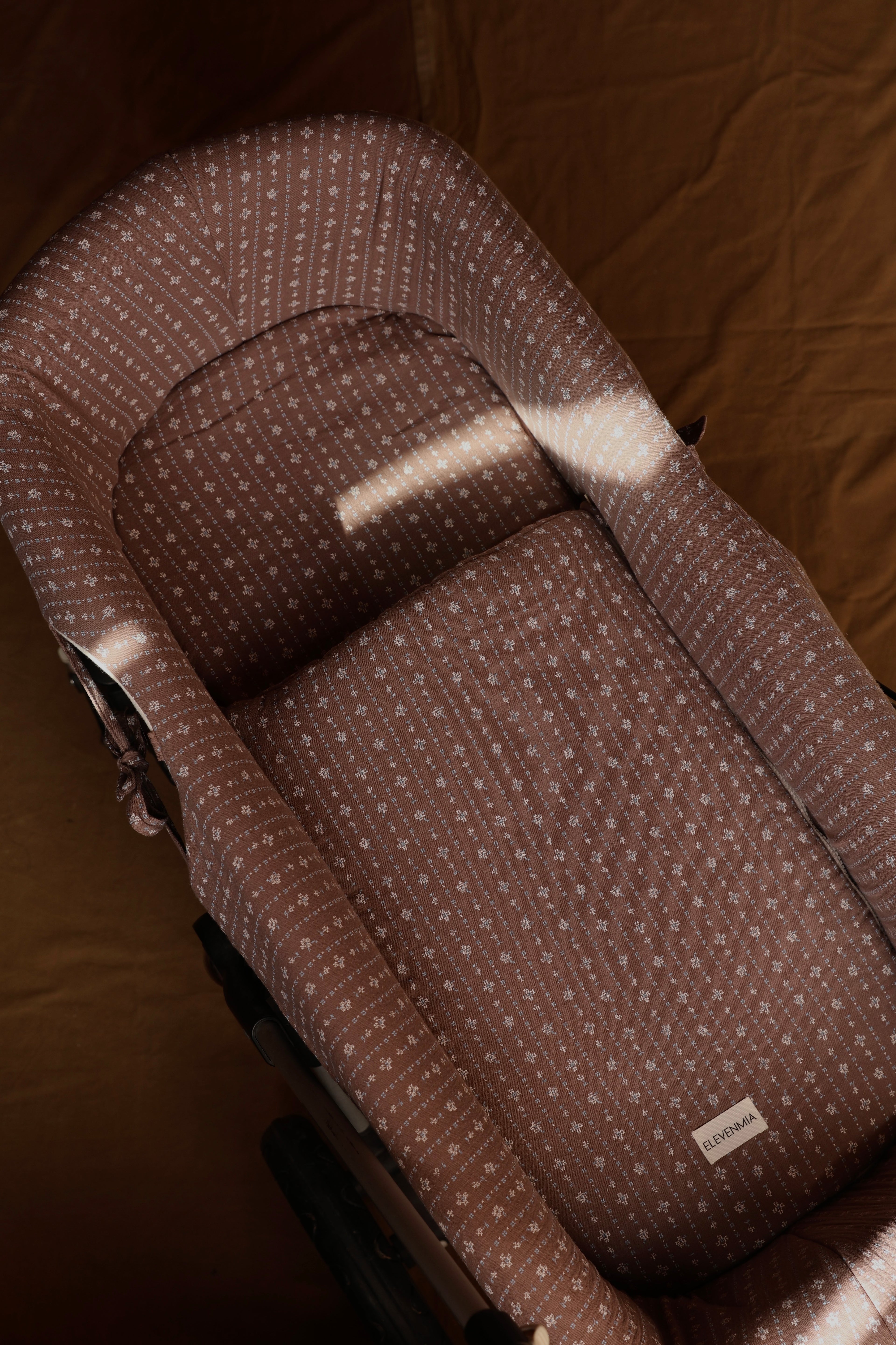 Vestidura Cochecito Gasa Etnic Chocolate+ Gasa Cruda Reversible