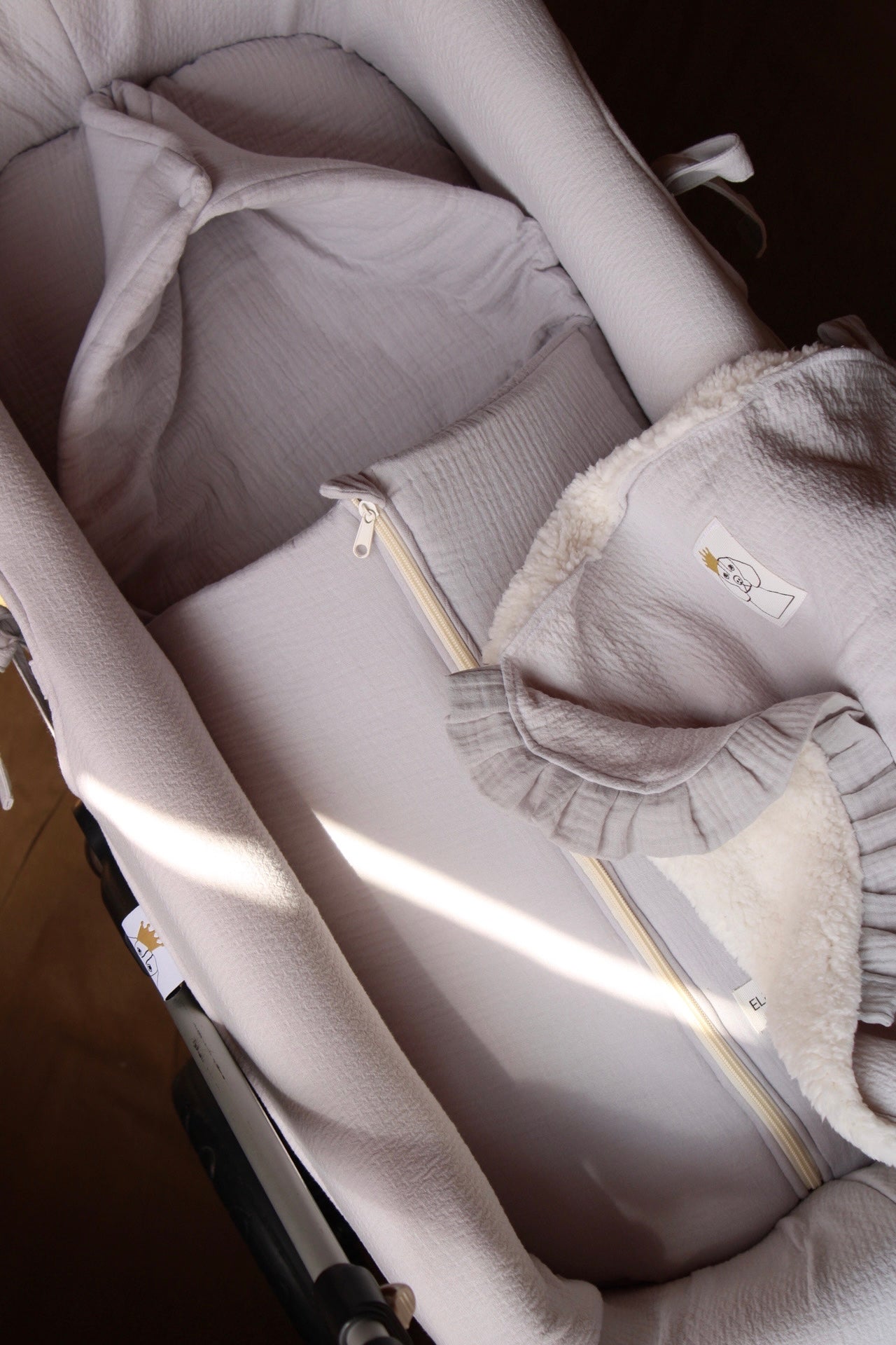 Carrycot Bag Grey Muslin