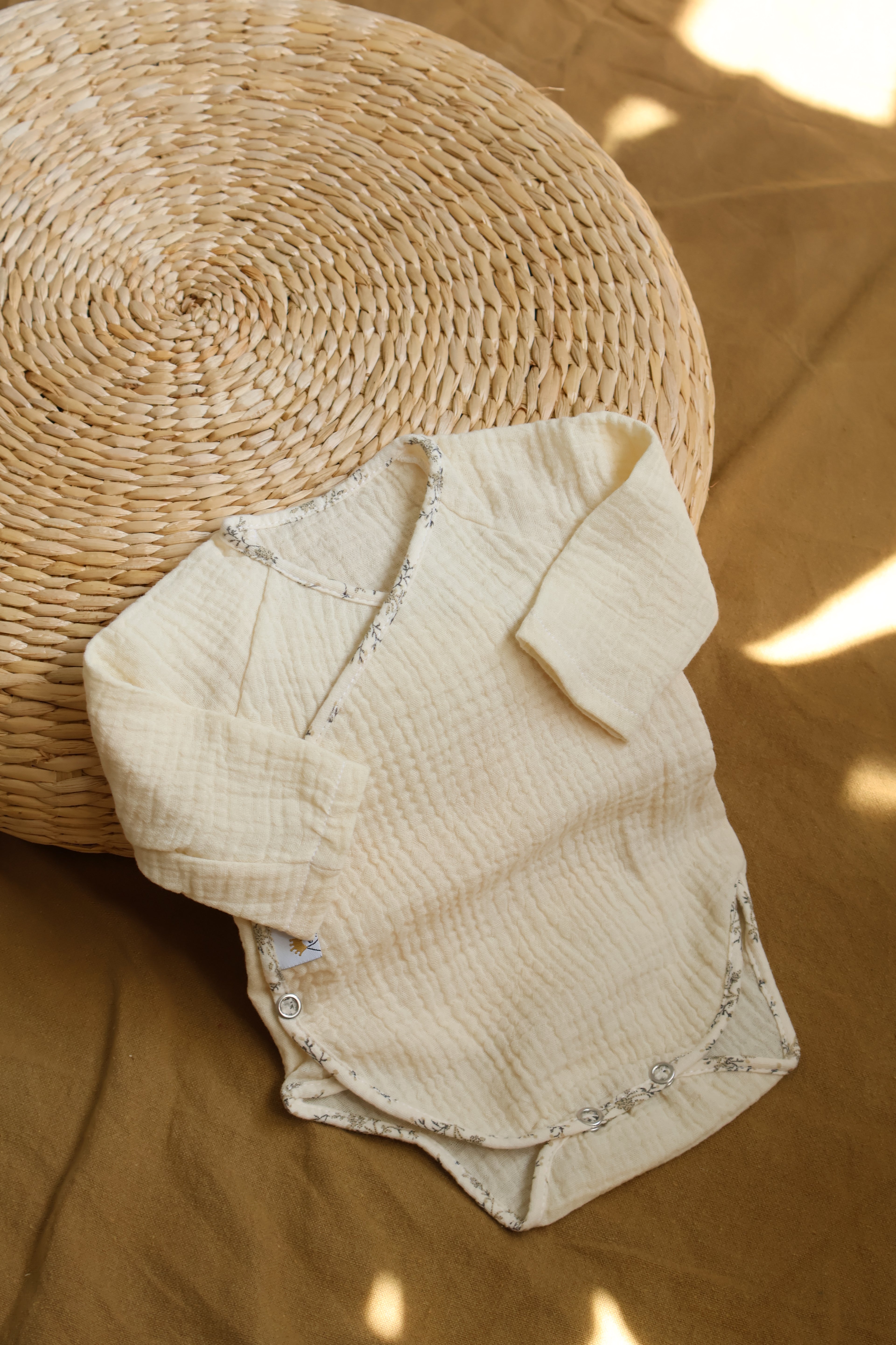 Body à manches longues en mousseline brute