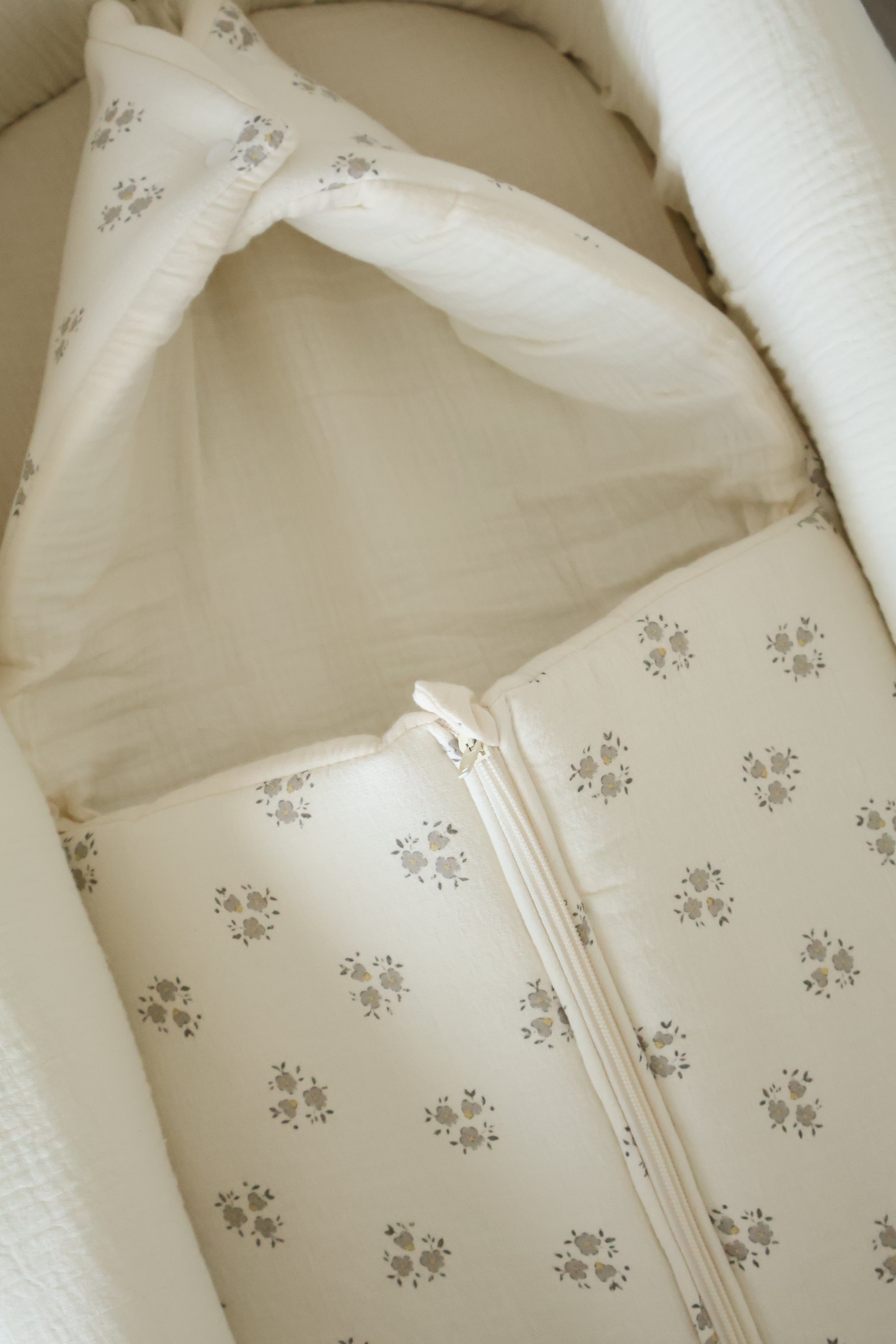 Saco Capazo Inti Gris + Gasa Cruda