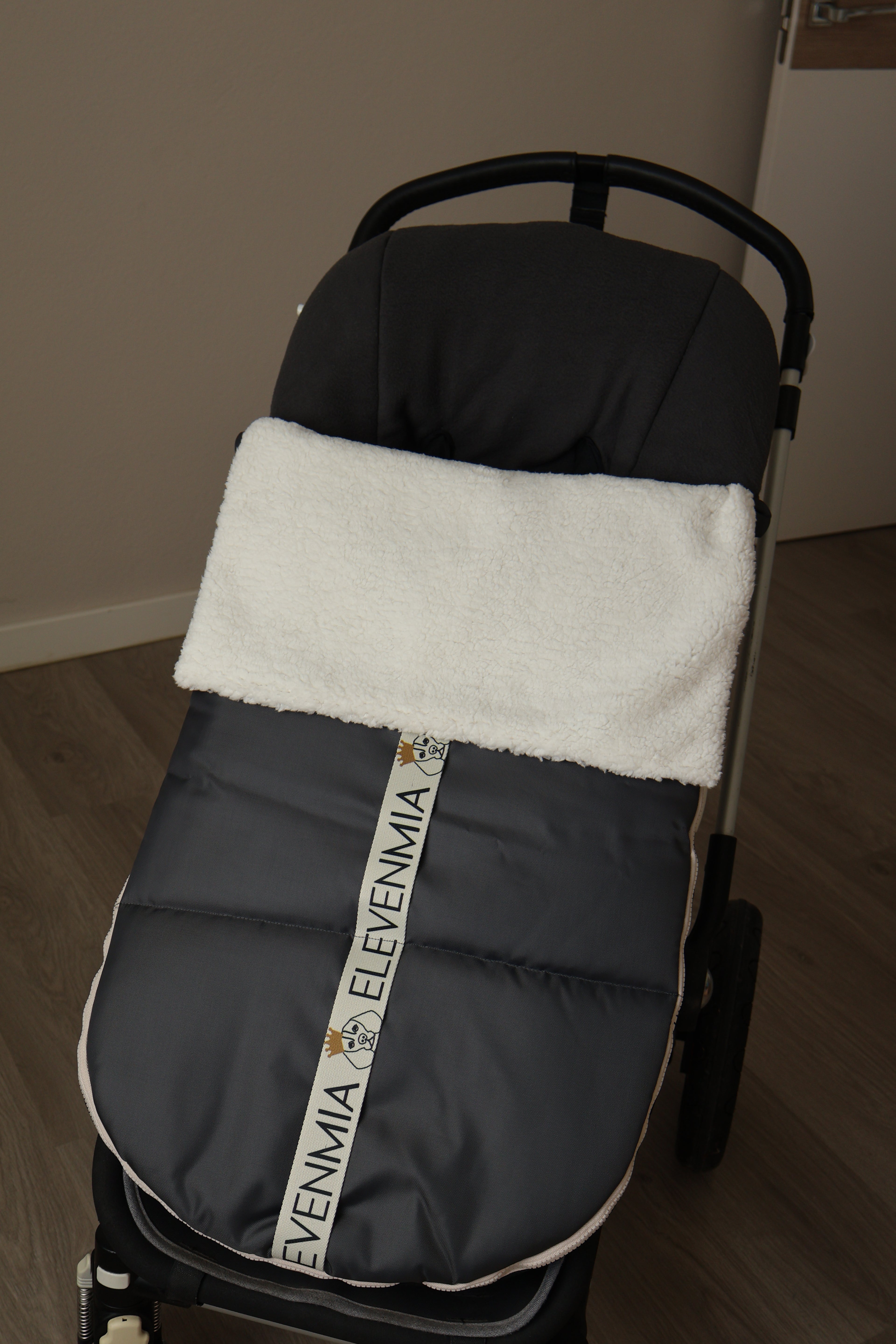 Saco invierno Impermeable Technic Gris Carbón