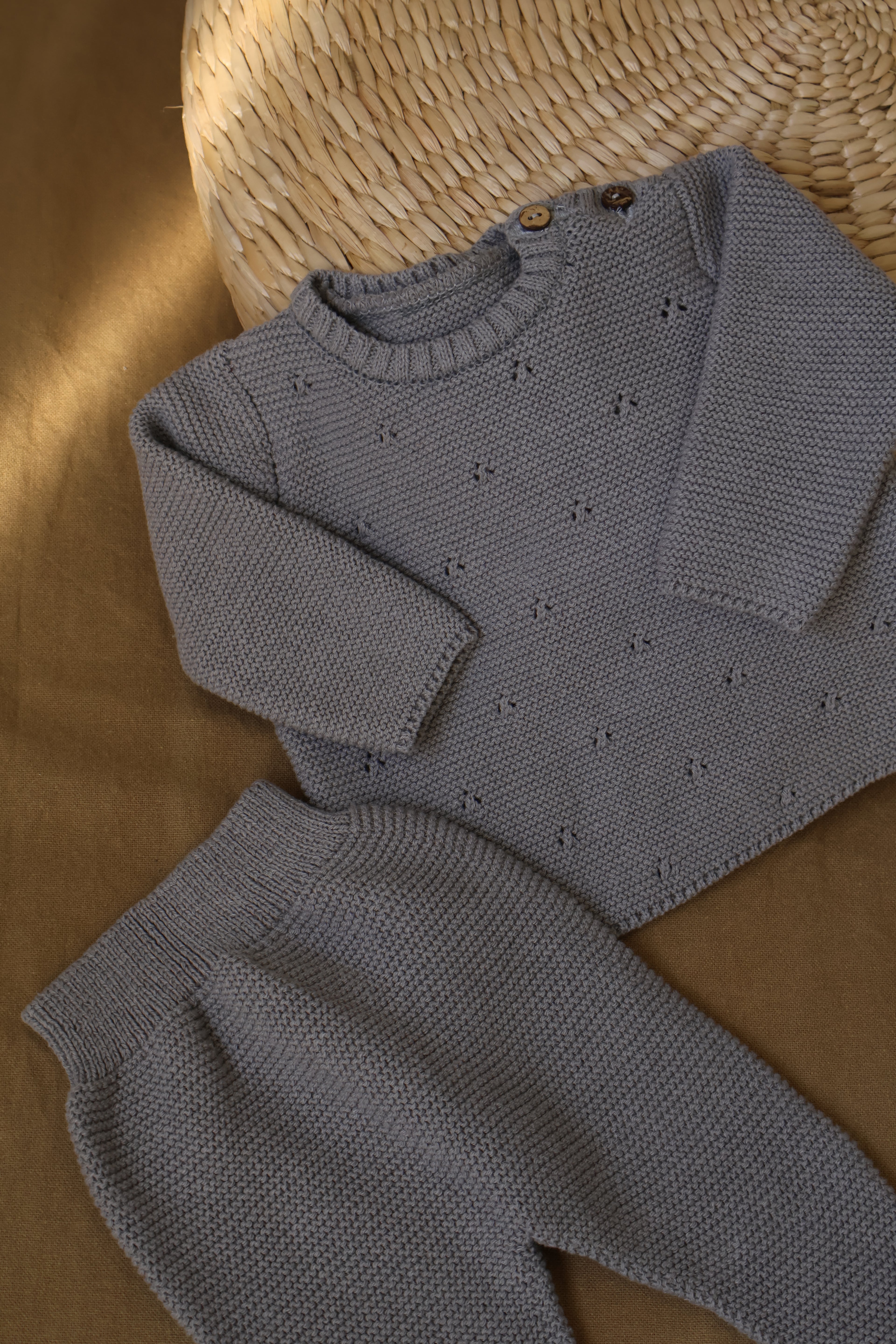 Ensemble en tricot gris