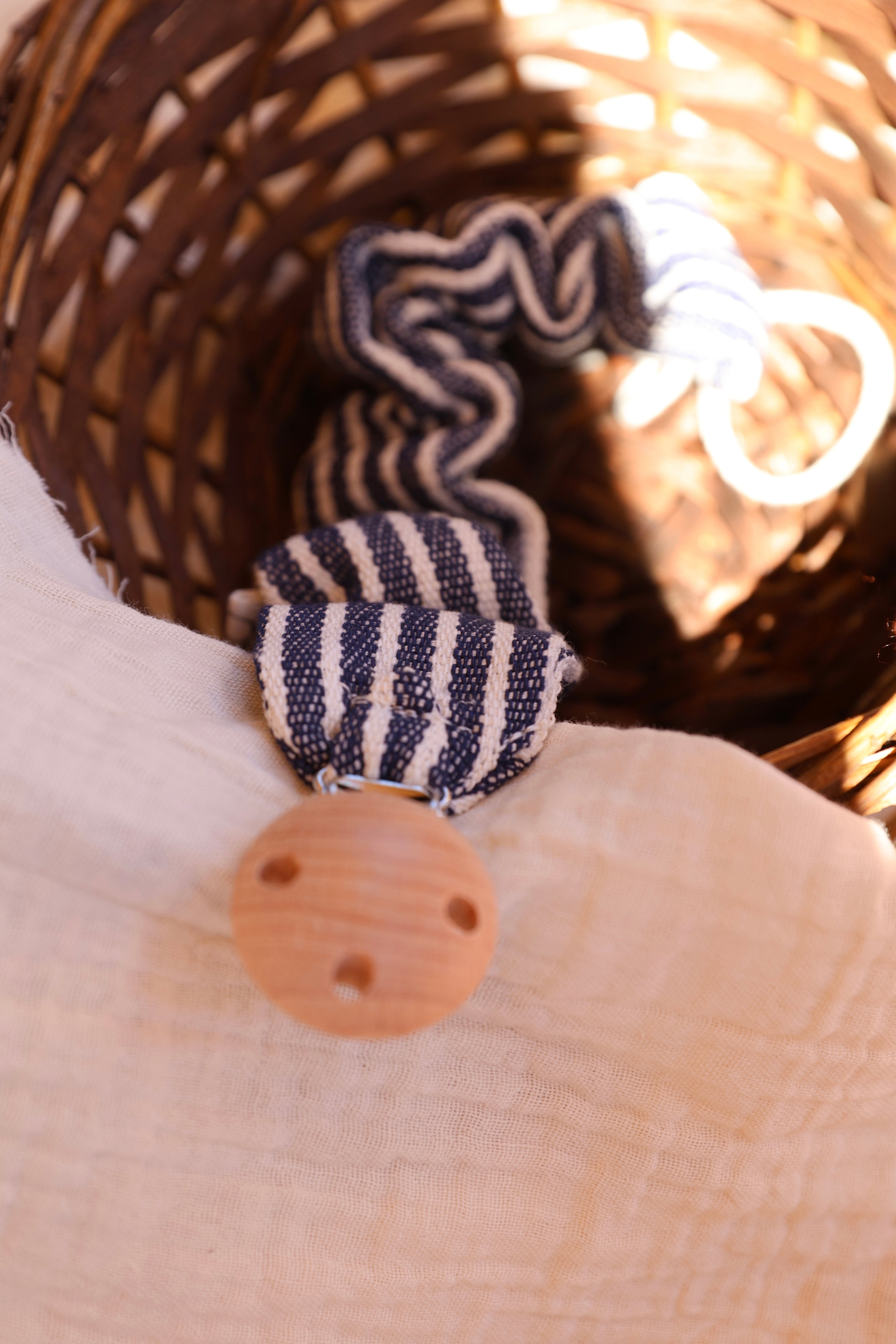 Chupetero Fruncido Apron Stripe Jean