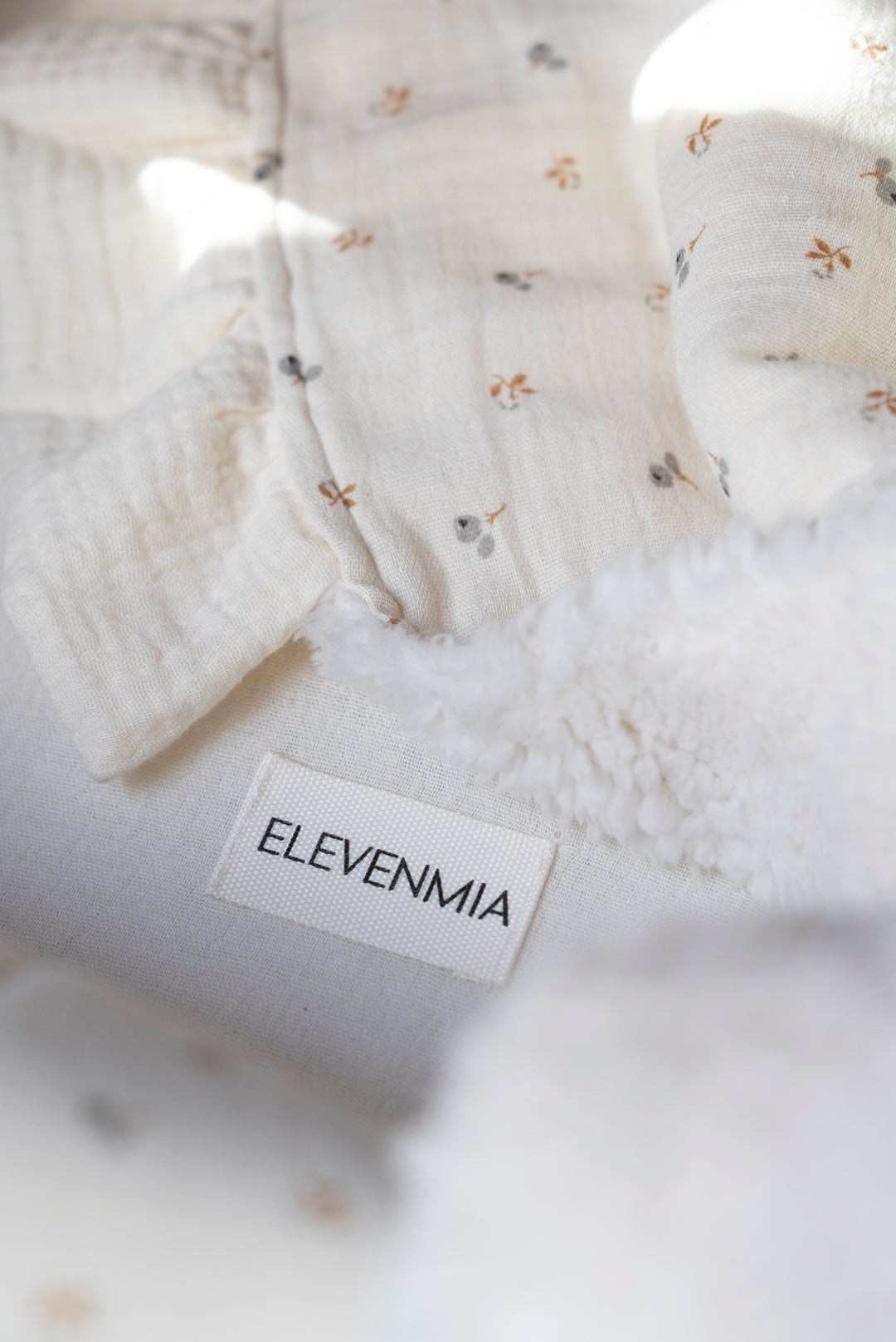 Manta Gasa Tanit 122 + Borreguito