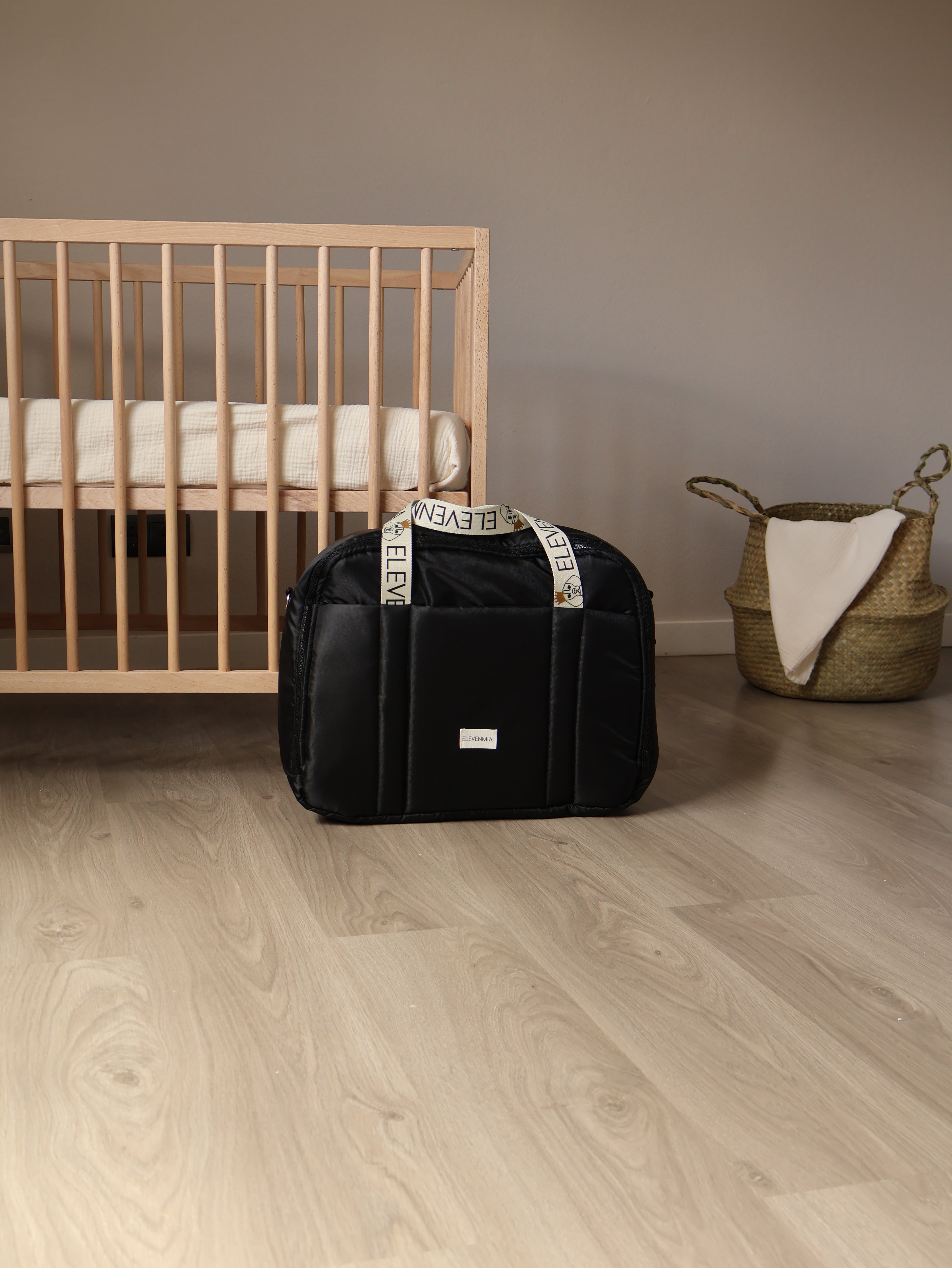 Maleta Maternal Technic Negro Impermeable