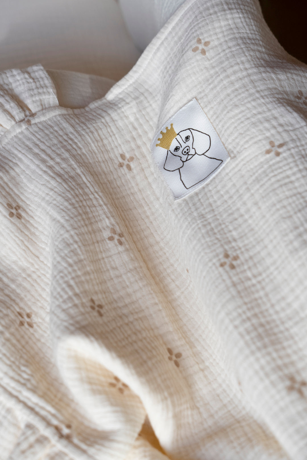 Lange en gaze imprimée Dahlia + volant en gaze brute