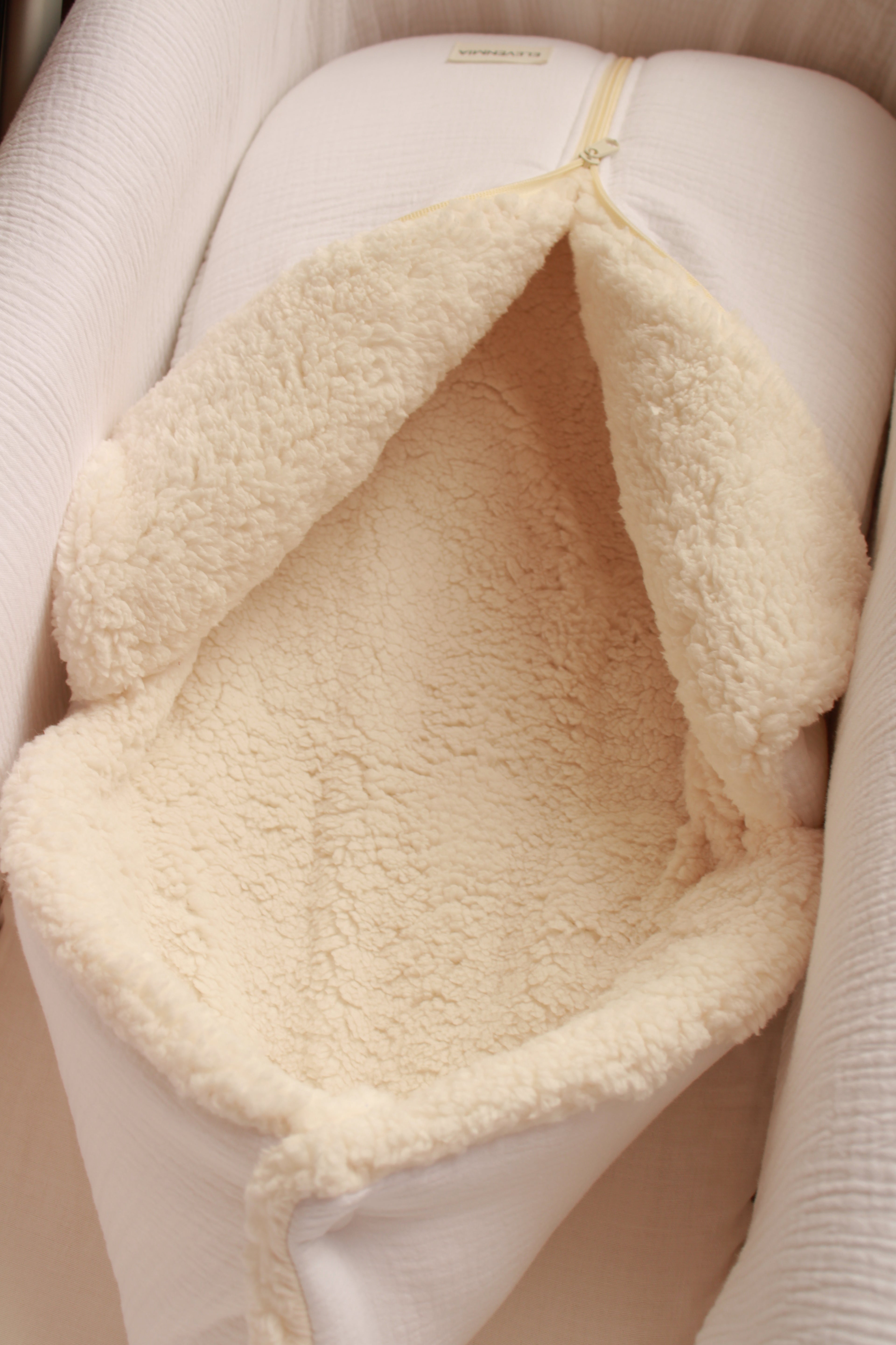 Saco Capazo Gasa Blanca + Borreguito