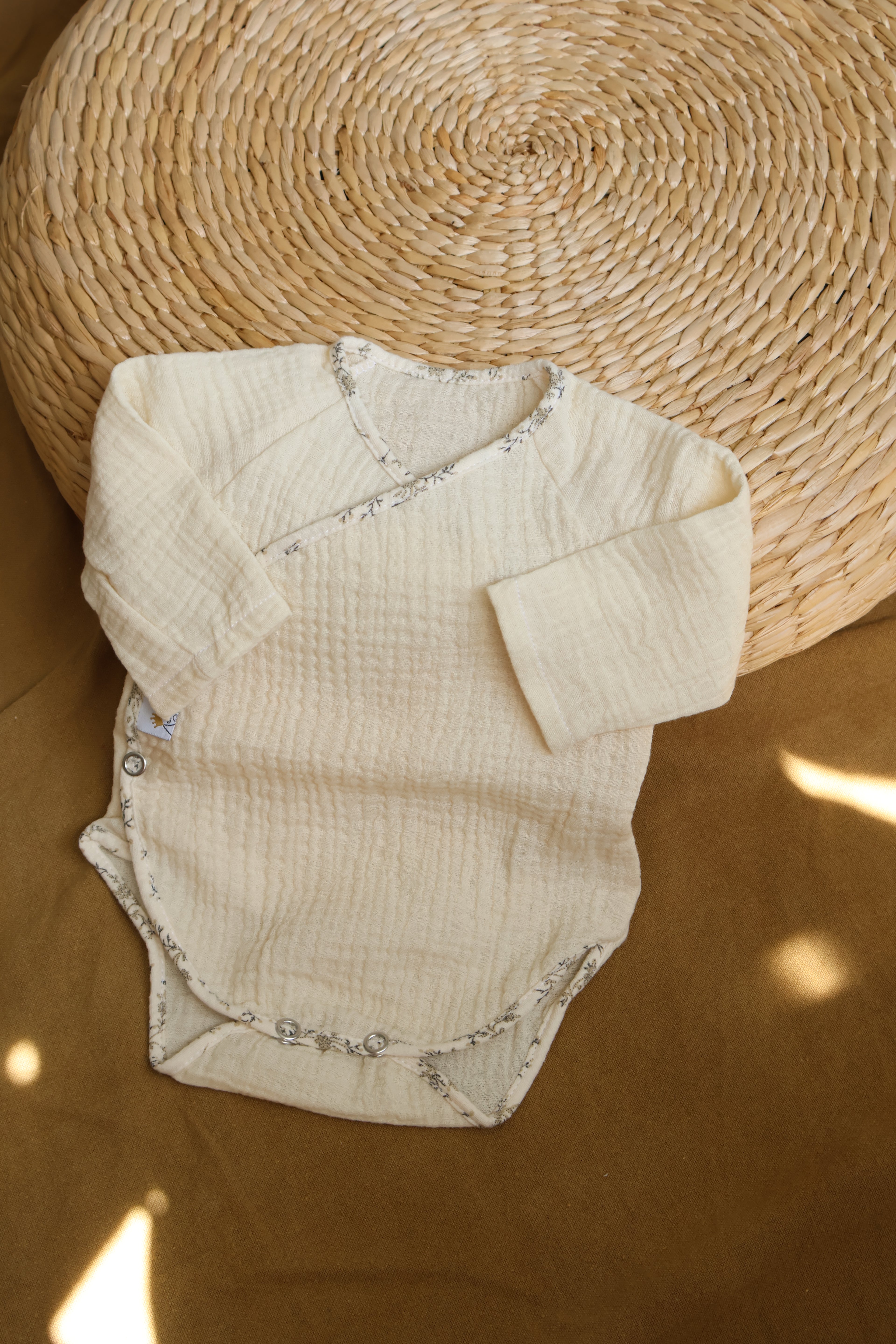 Body à manches longues en mousseline brute