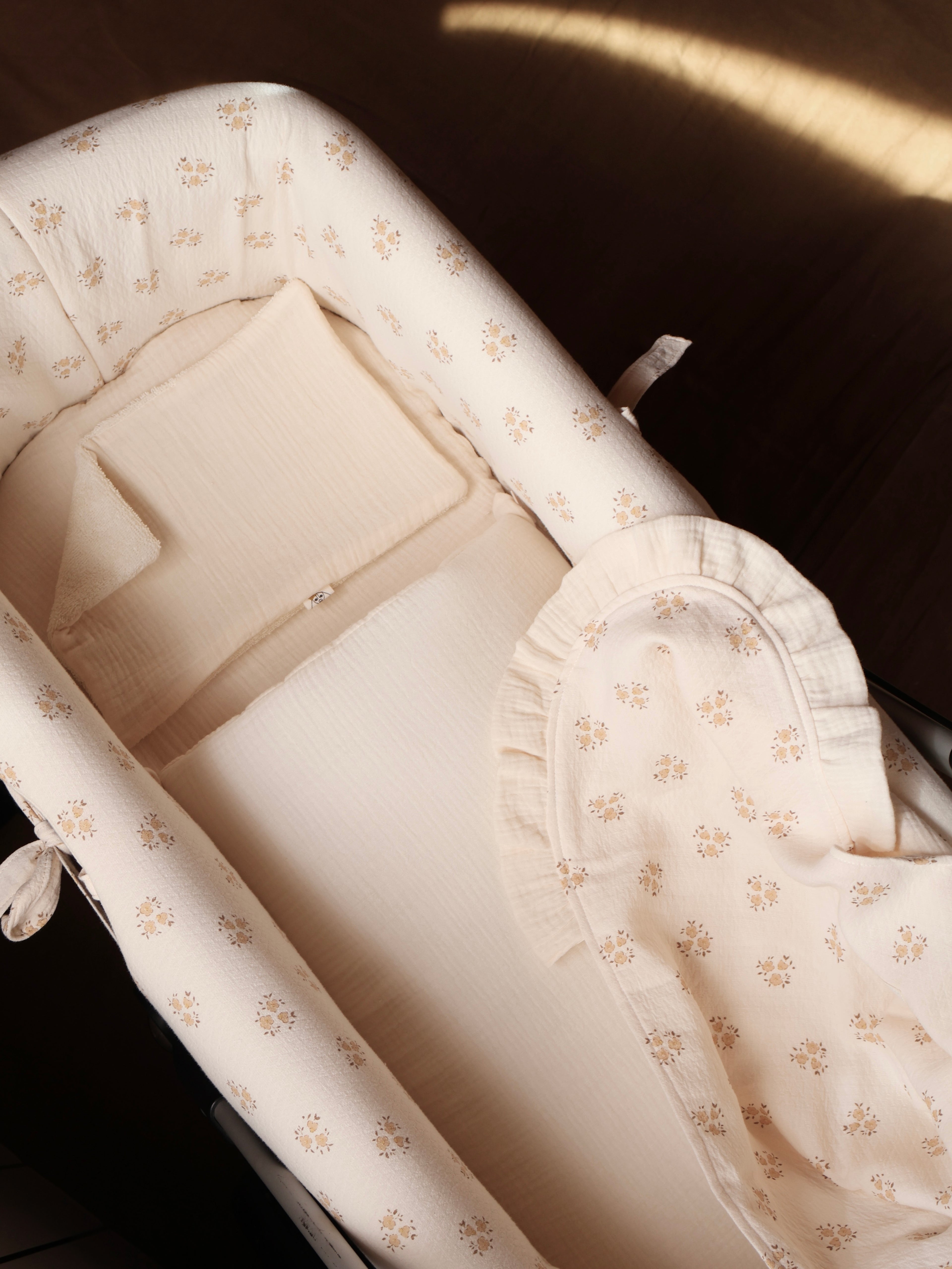 Vestidura Cochecito Inti Arena + Gasa Cruda Reversible