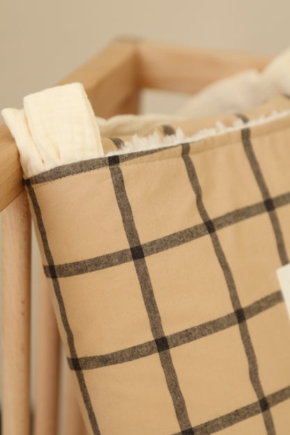 Manta cuadro ocre + Borreguito