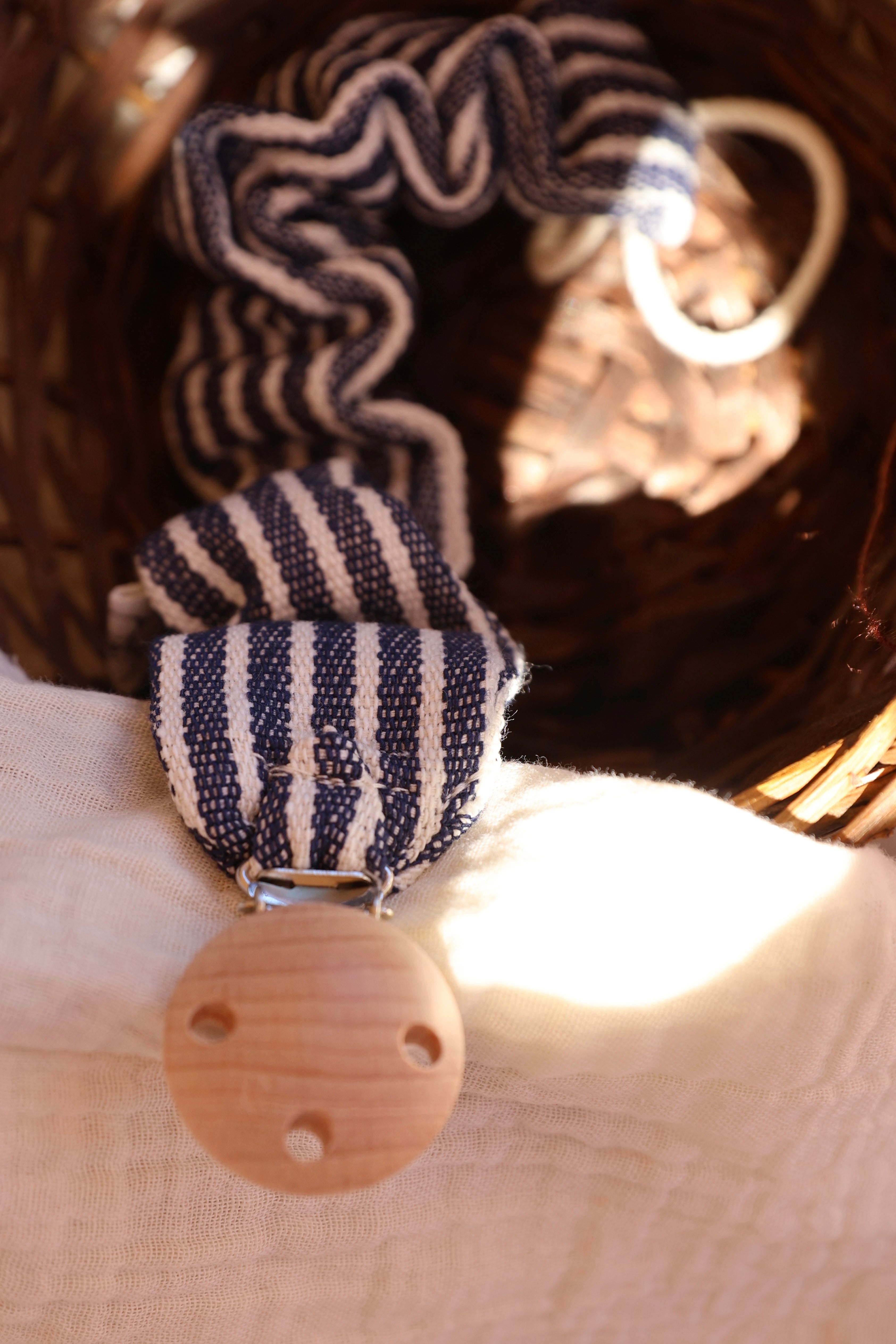 Chupetero Fruncido Apron Stripe Jean
