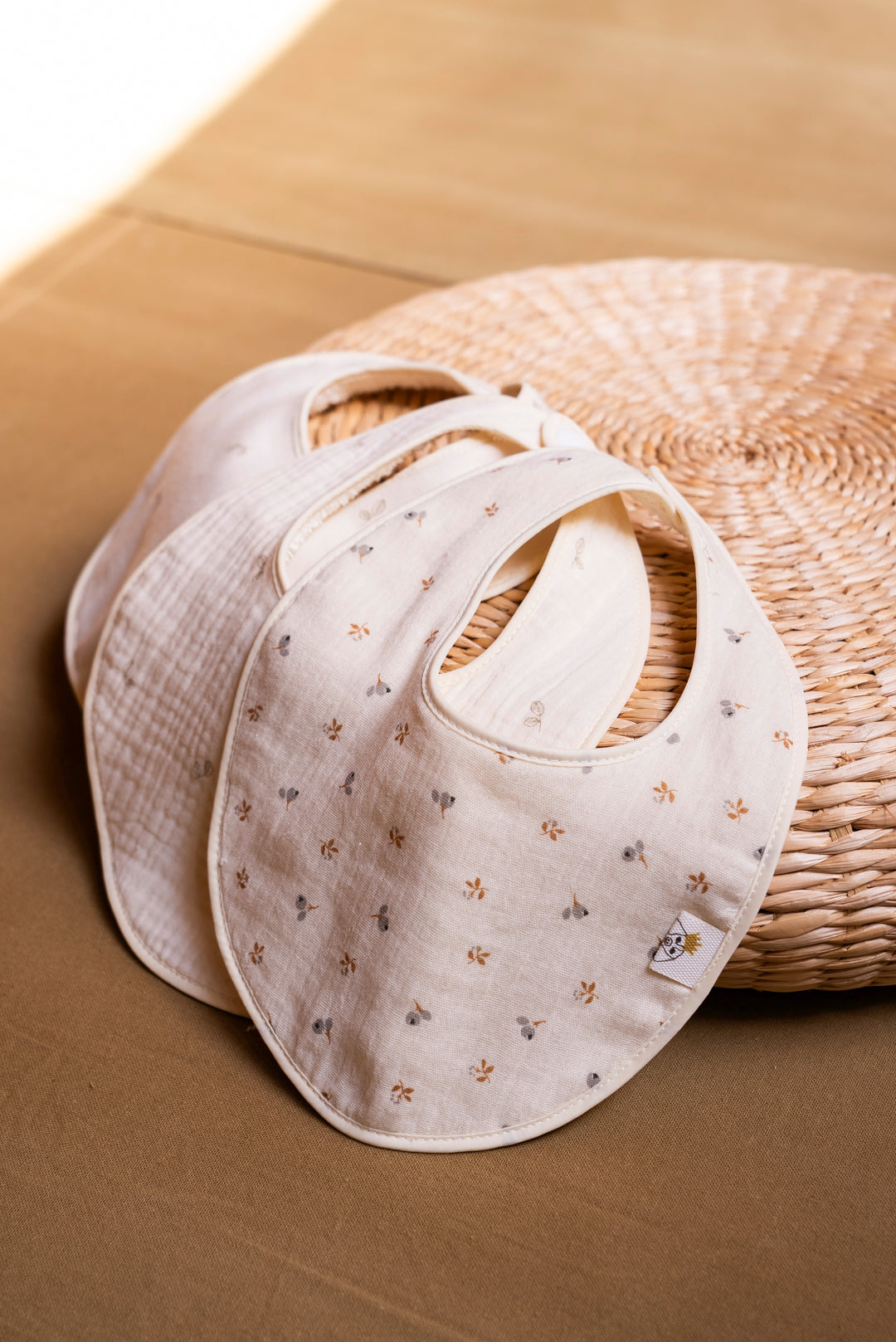 Bavoir en gaze Tanit 122 + tissu éponge