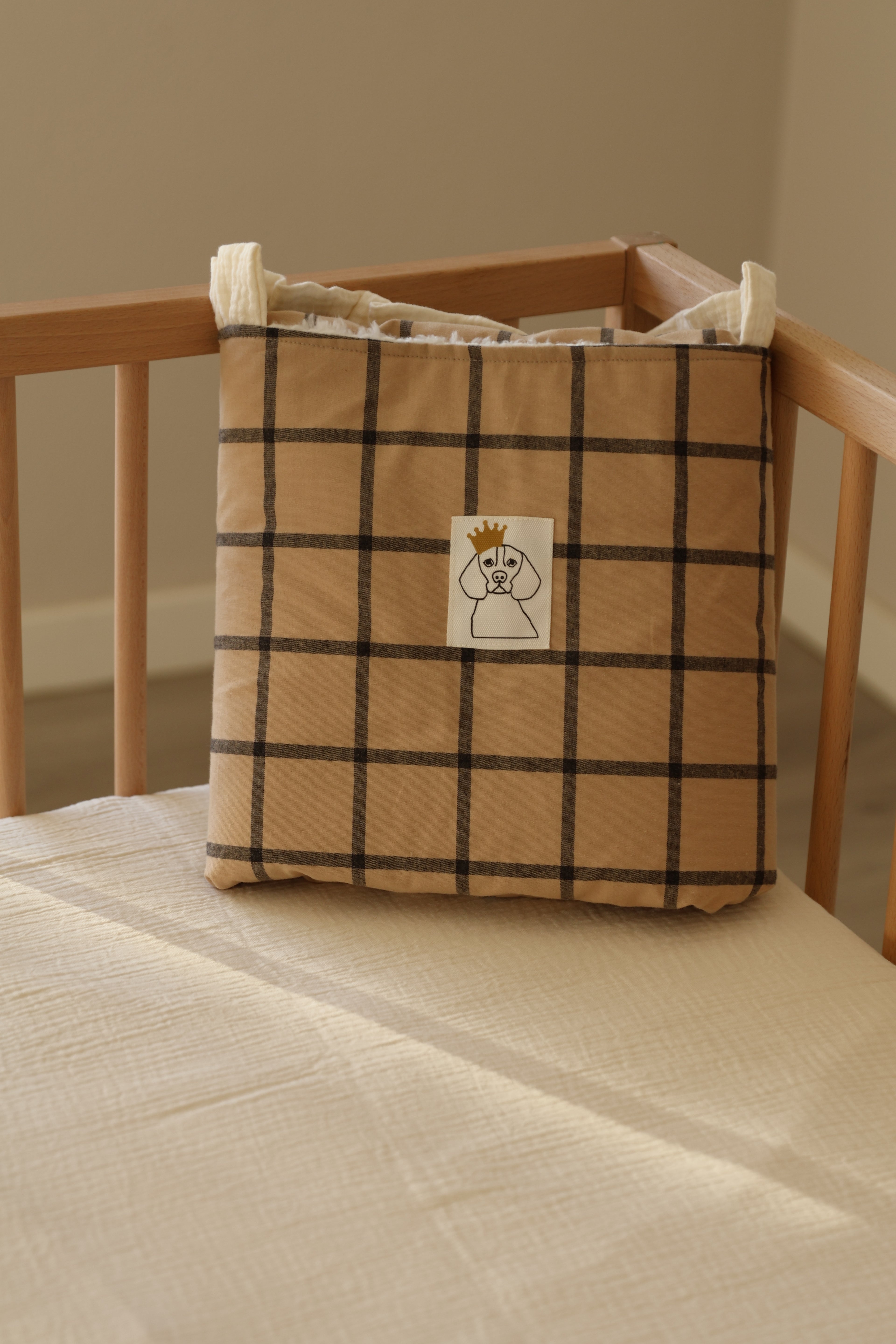 Manta cuadro ocre + Borreguito