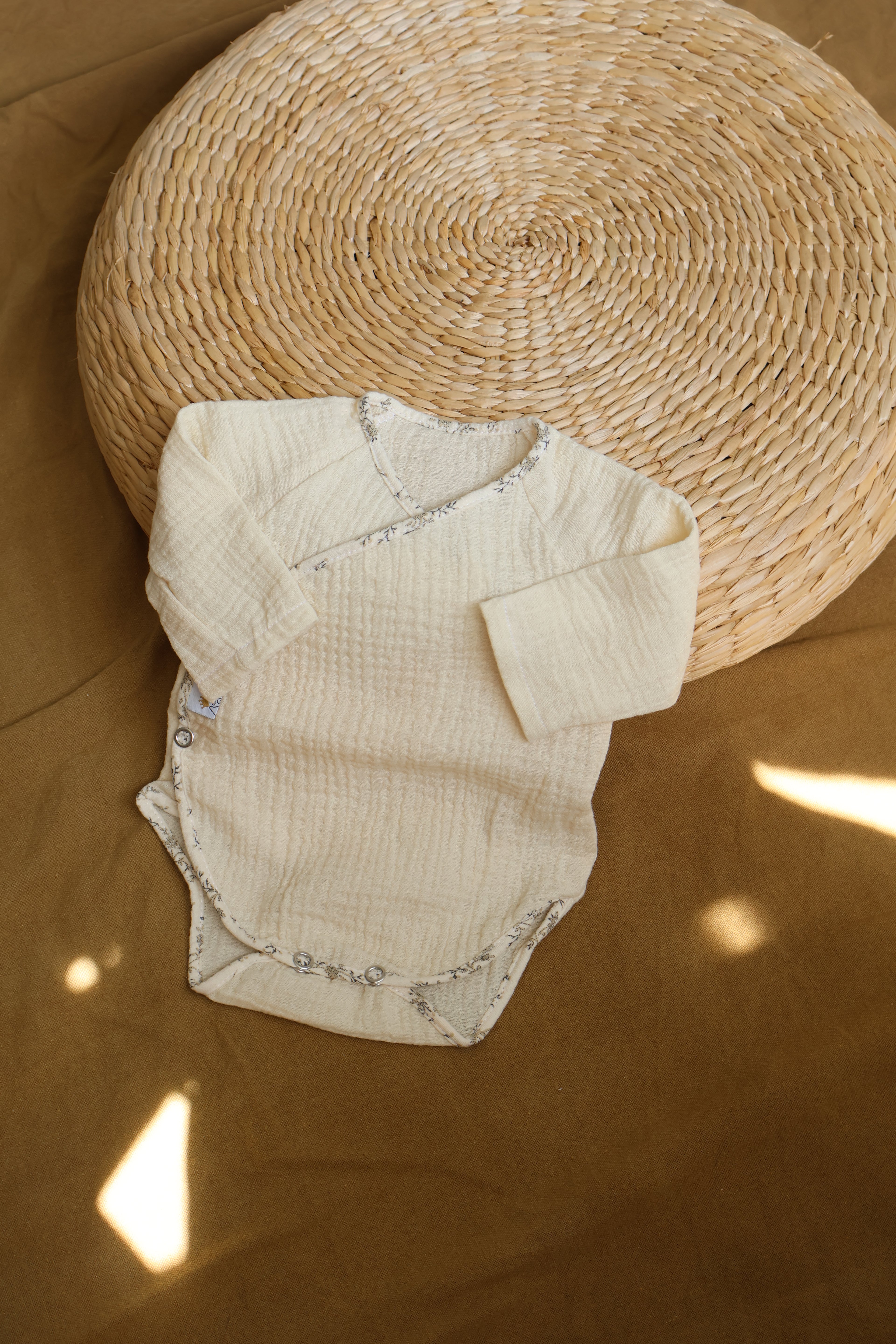 Body à manches longues en mousseline brute