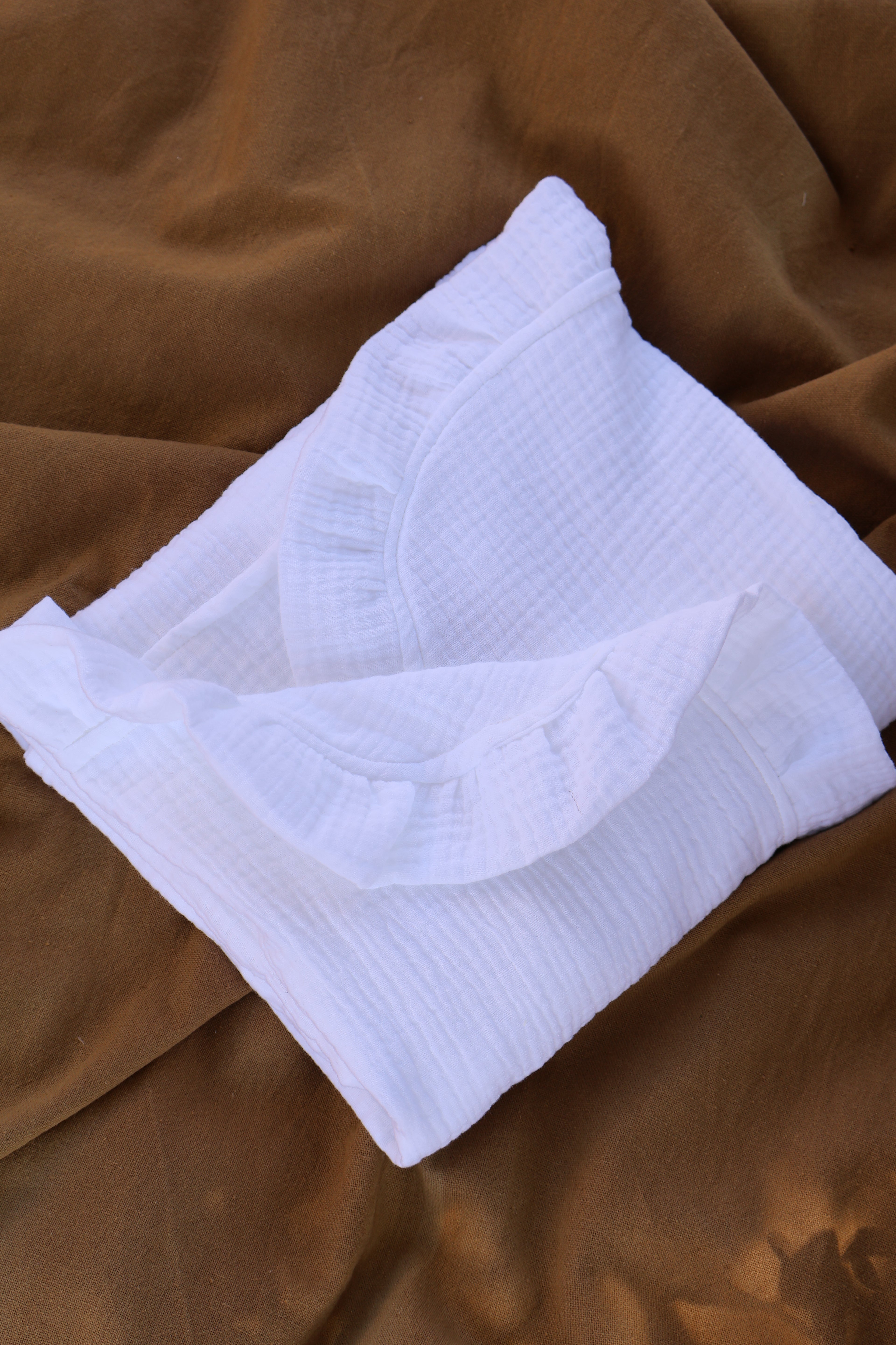 Lange en gaze blanche + volant en gaze blanche