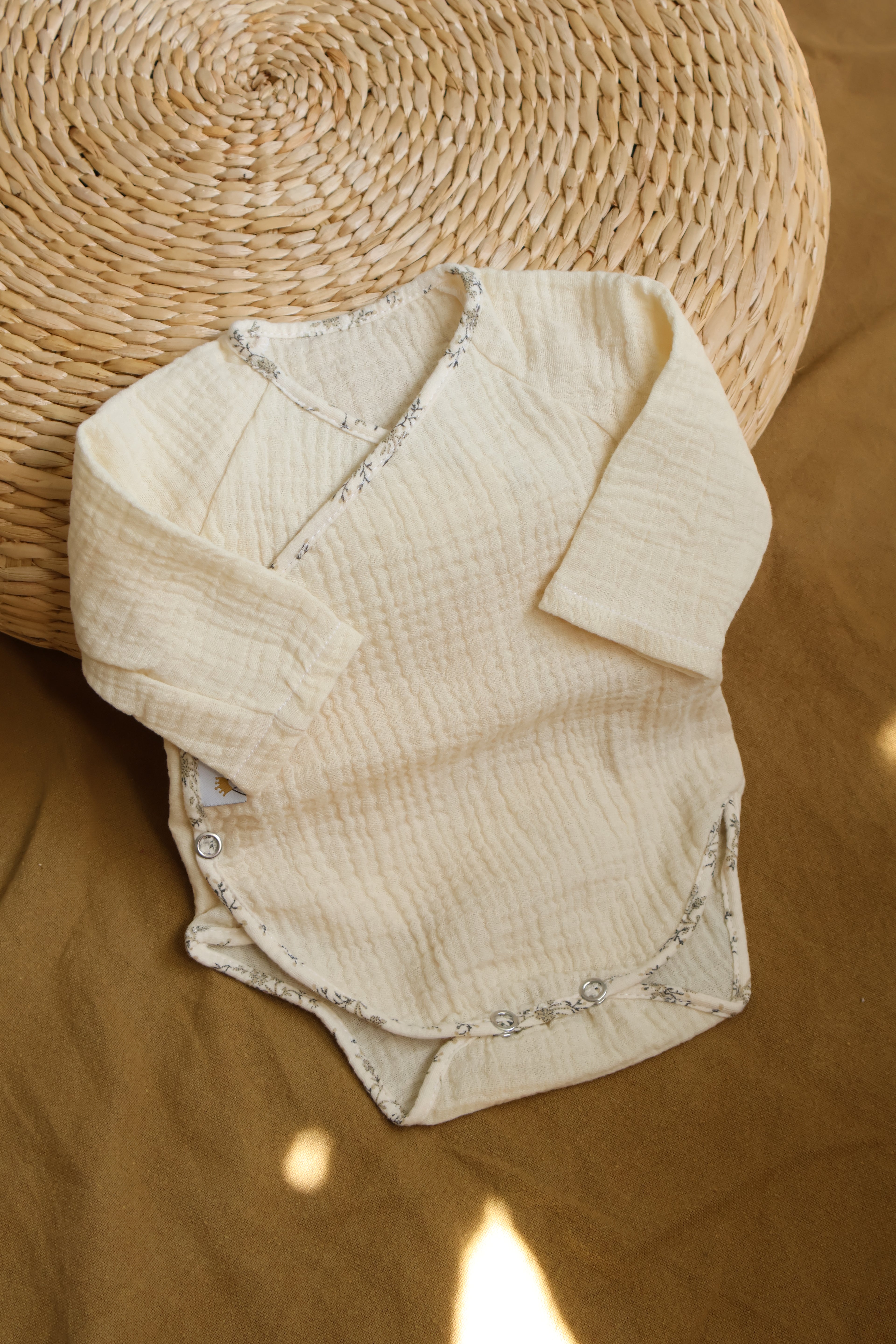 Body à manches longues en mousseline brute