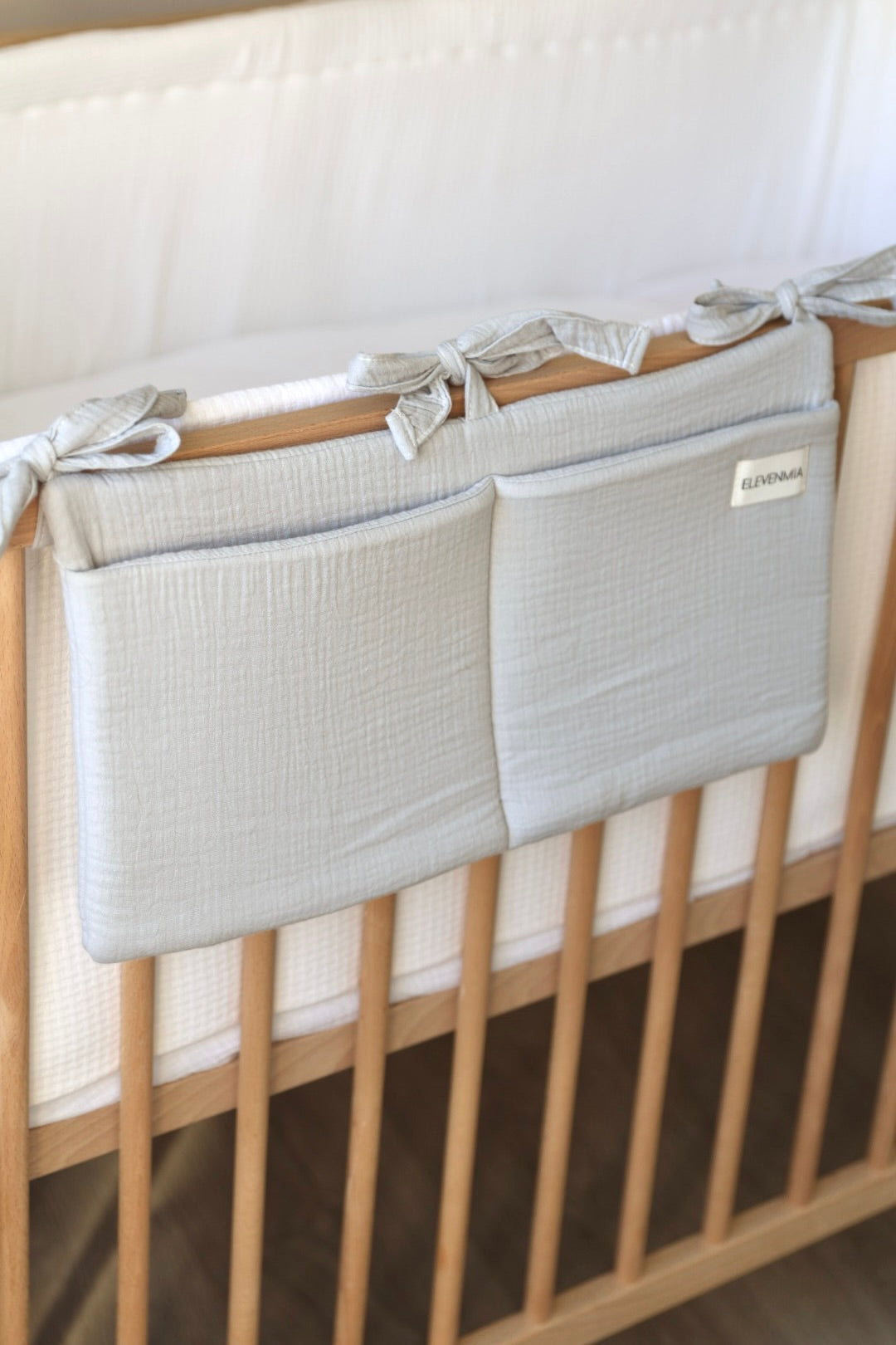 Grey Muslin Crib Organizer
