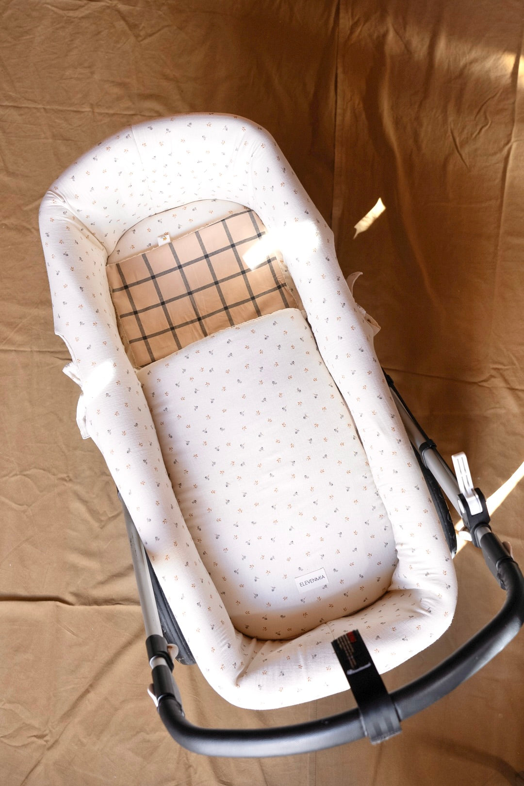 Protector de Toalla Cuadro Ocre