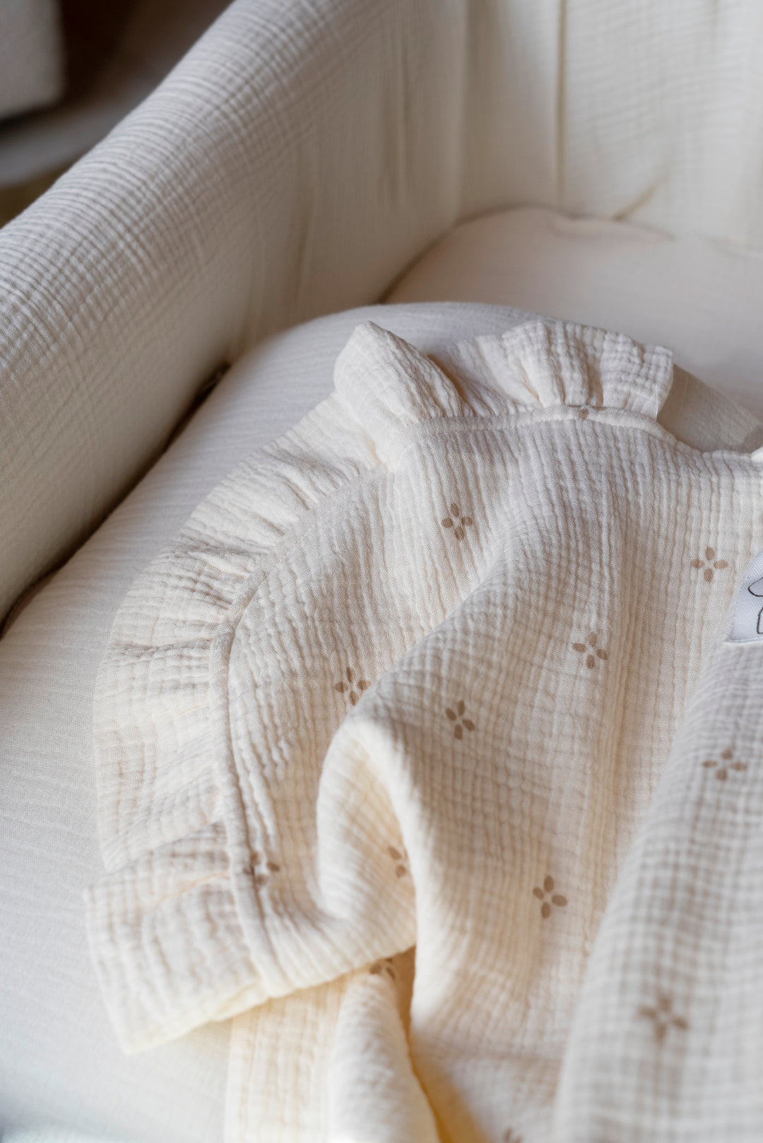 Lange en gaze imprimée Dahlia + volant en gaze brute