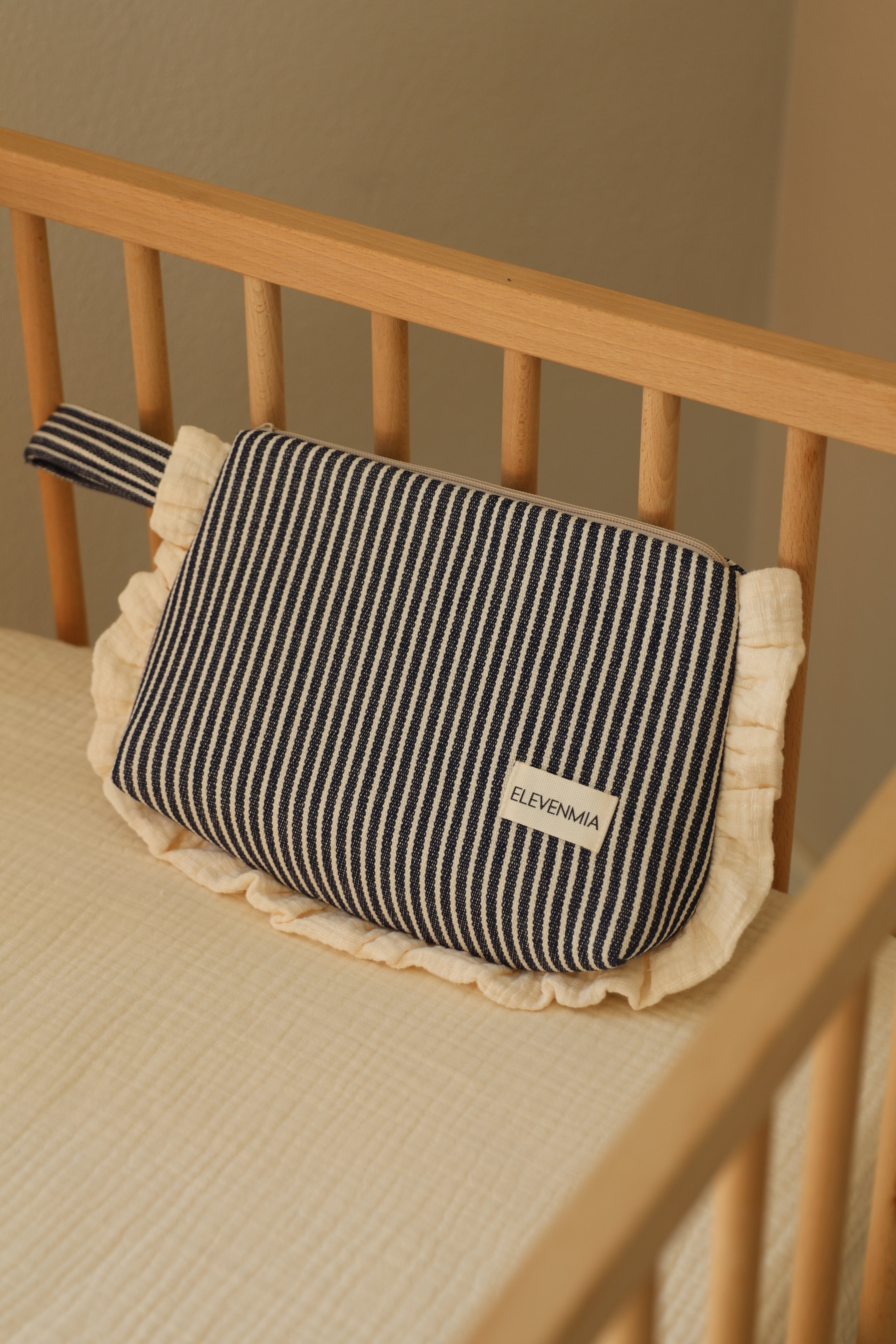 Neceser Volante Apron Stripe Jean+ Gasa Cruda