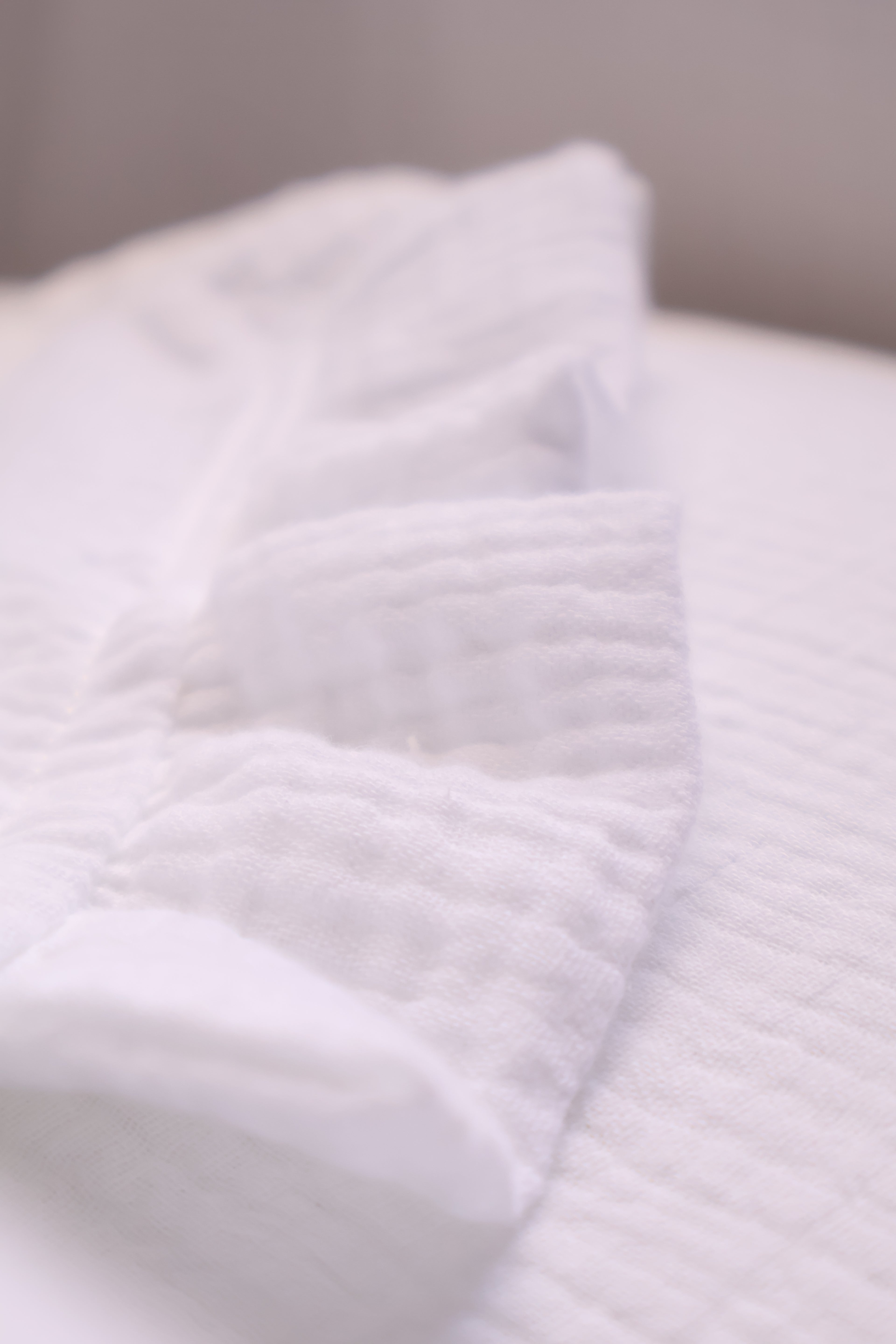 Lange en gaze blanche + volant en gaze blanche