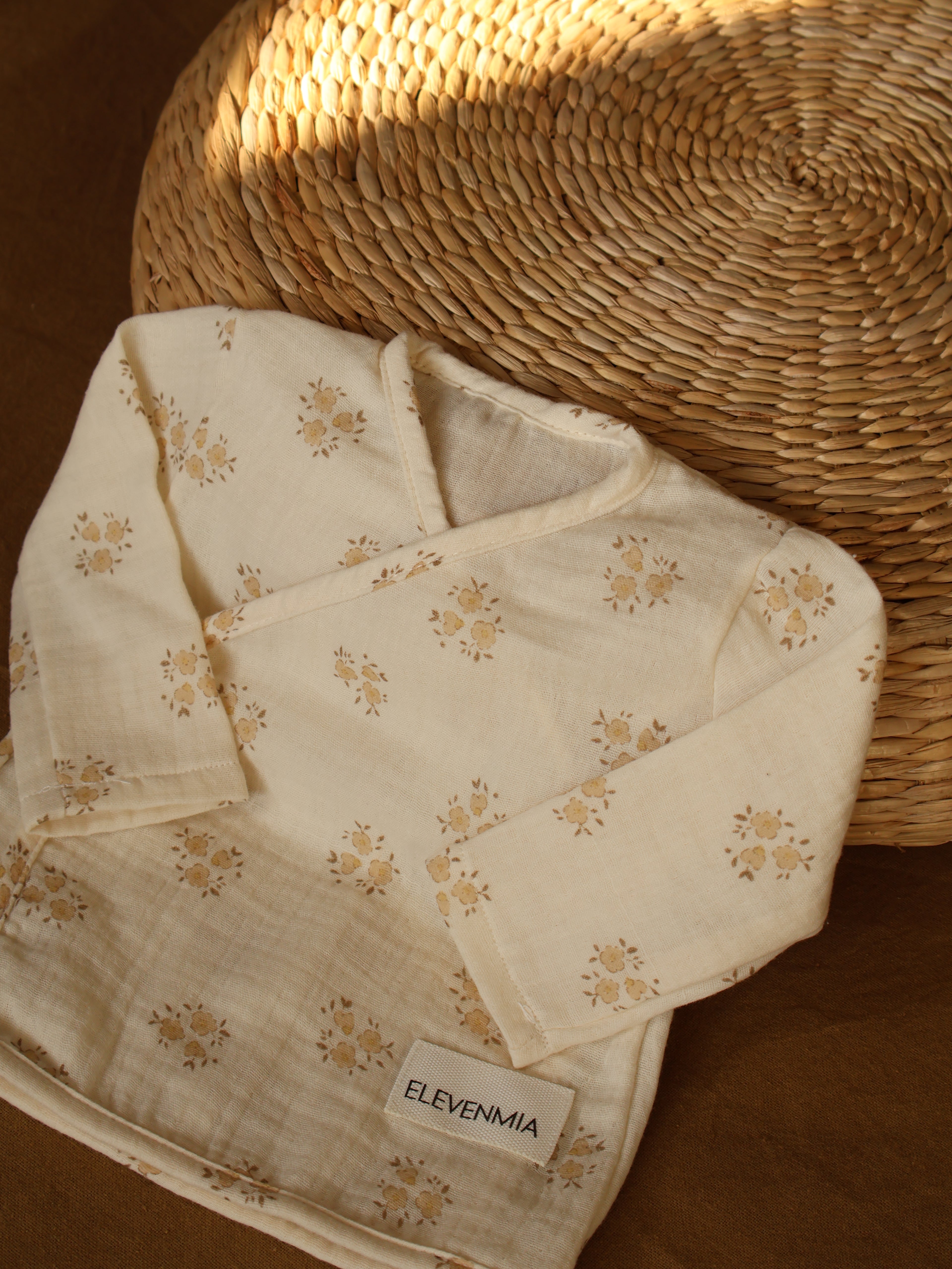 Ensemble chemise croisée et leggings en mousseline SIA Arena