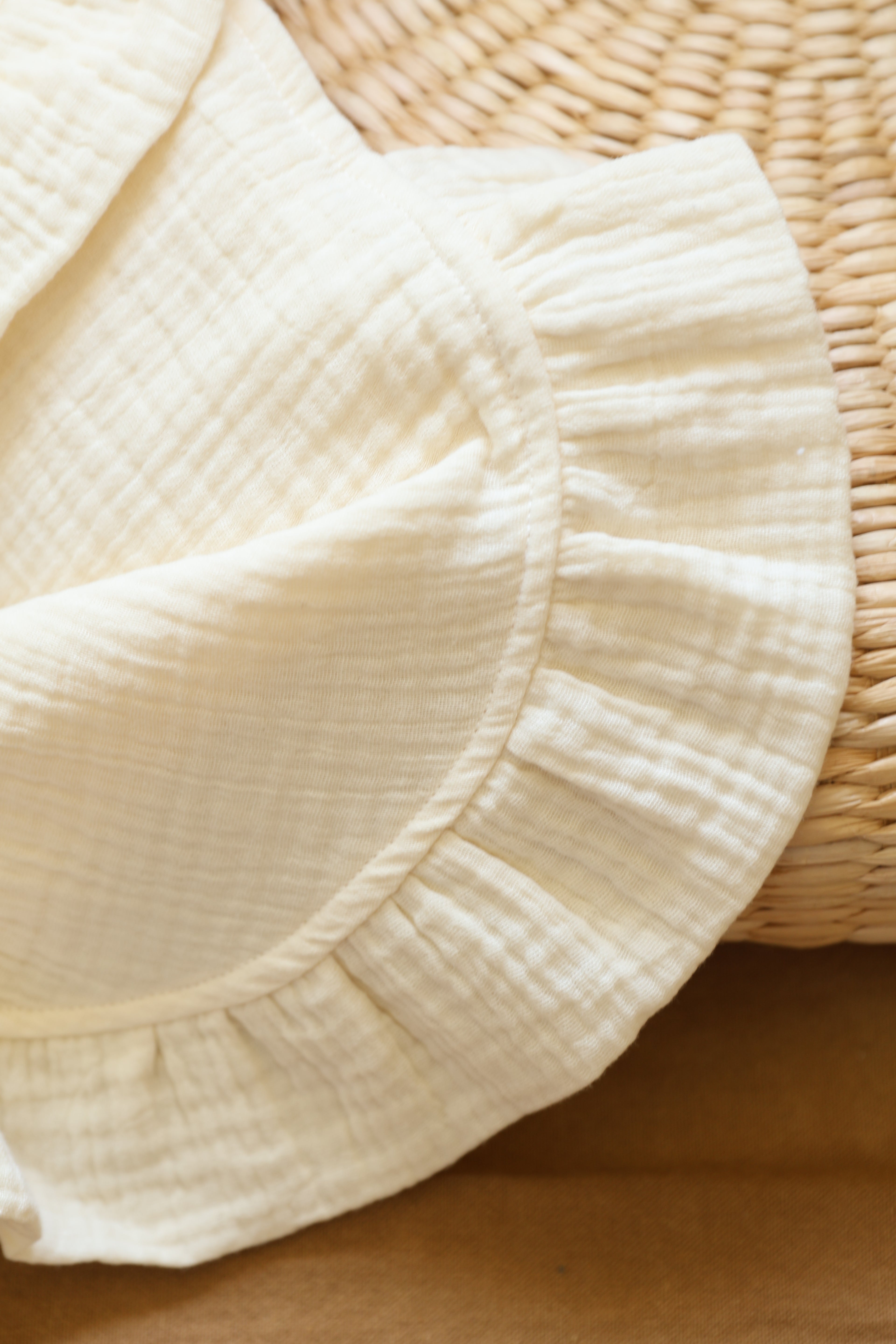 Arrullo Gasa Cruda + Volante Gasa Cruda